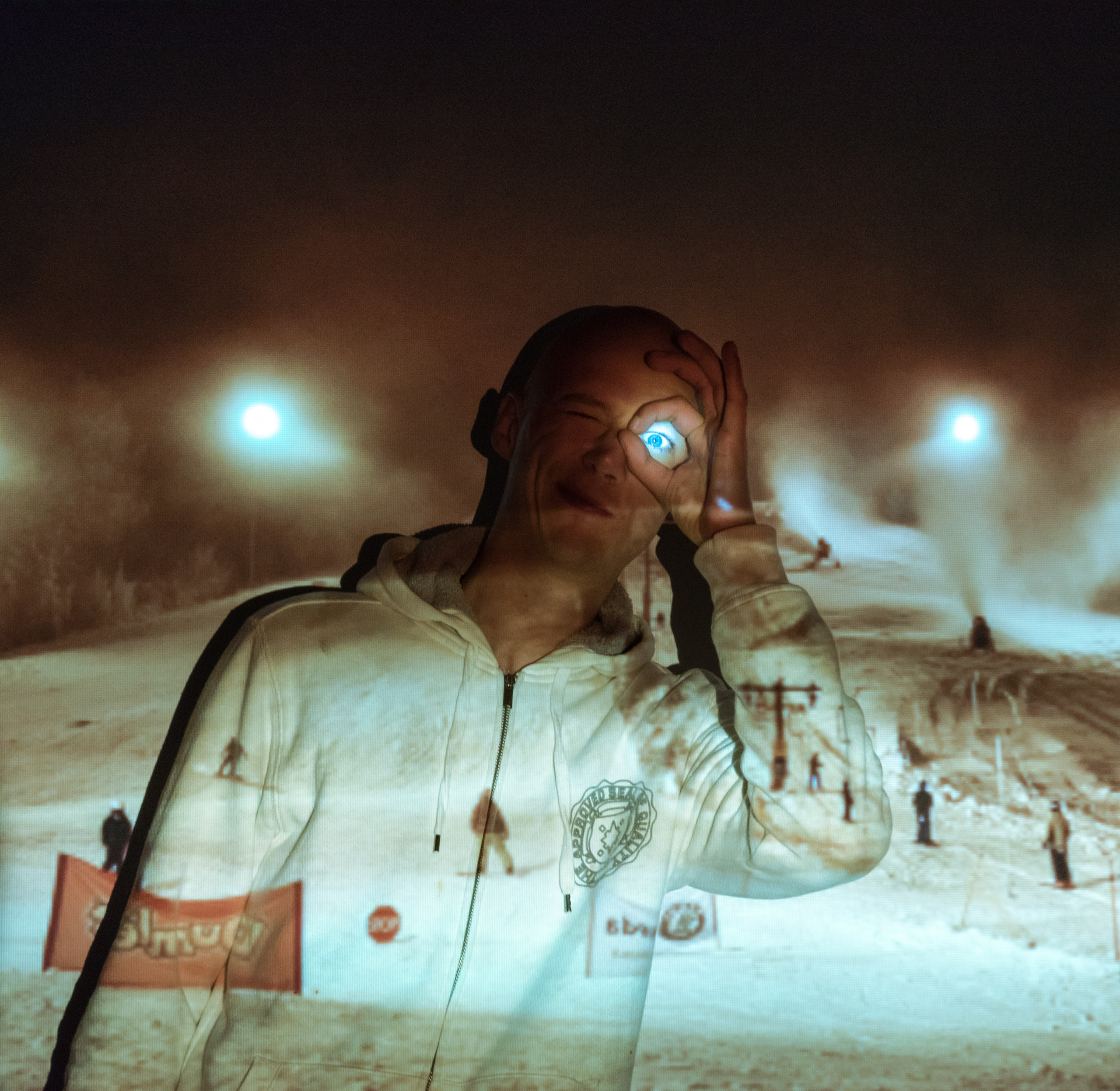 Creative colorful portraits. Éclat Photos. Exclusive portrait photography service