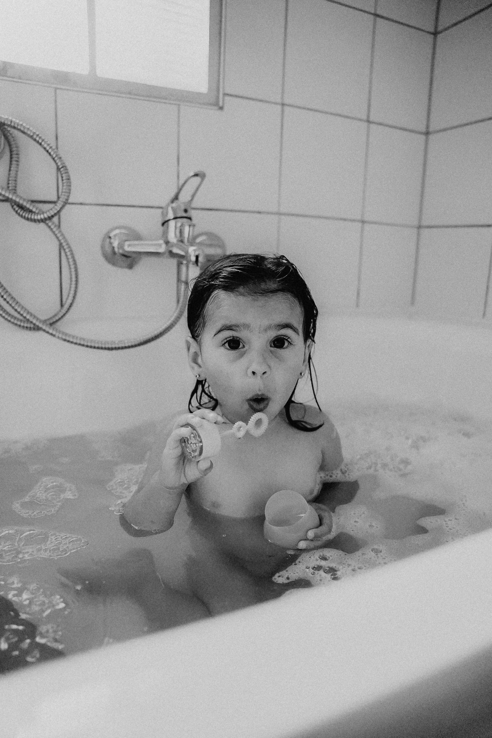 RITRATTO | LIFESTYLE | REPORTAGE. Svitlana Miahka fotografa a Genova