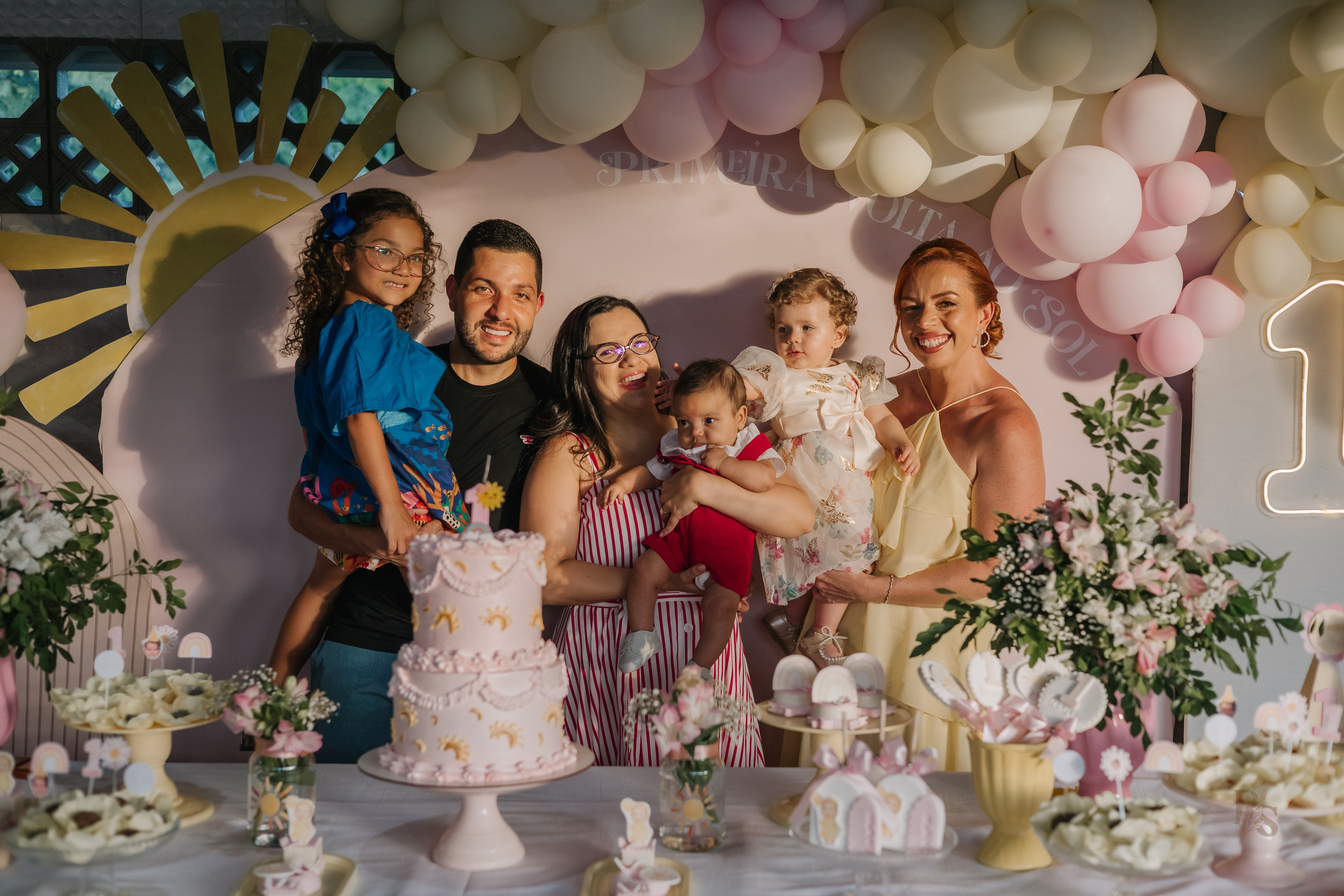 Aurora — 1 ano. Fotógrafo Richard Silvestre — Casamentos na Bahia