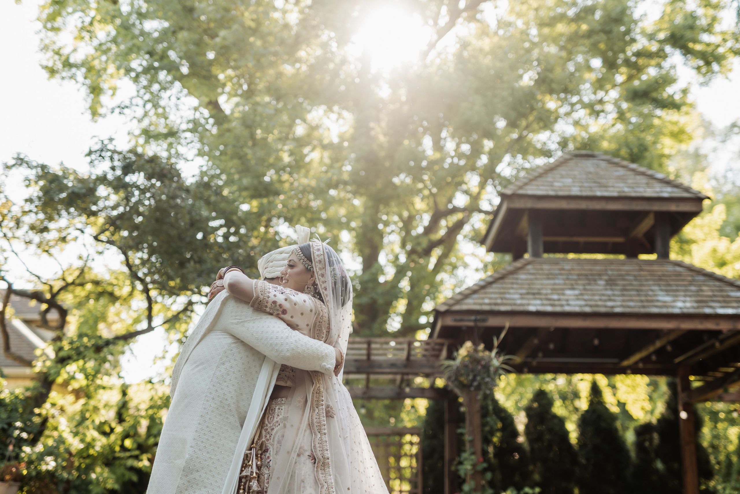 Darshil & Shailja. Wedding Photographer & Cinematographer studios