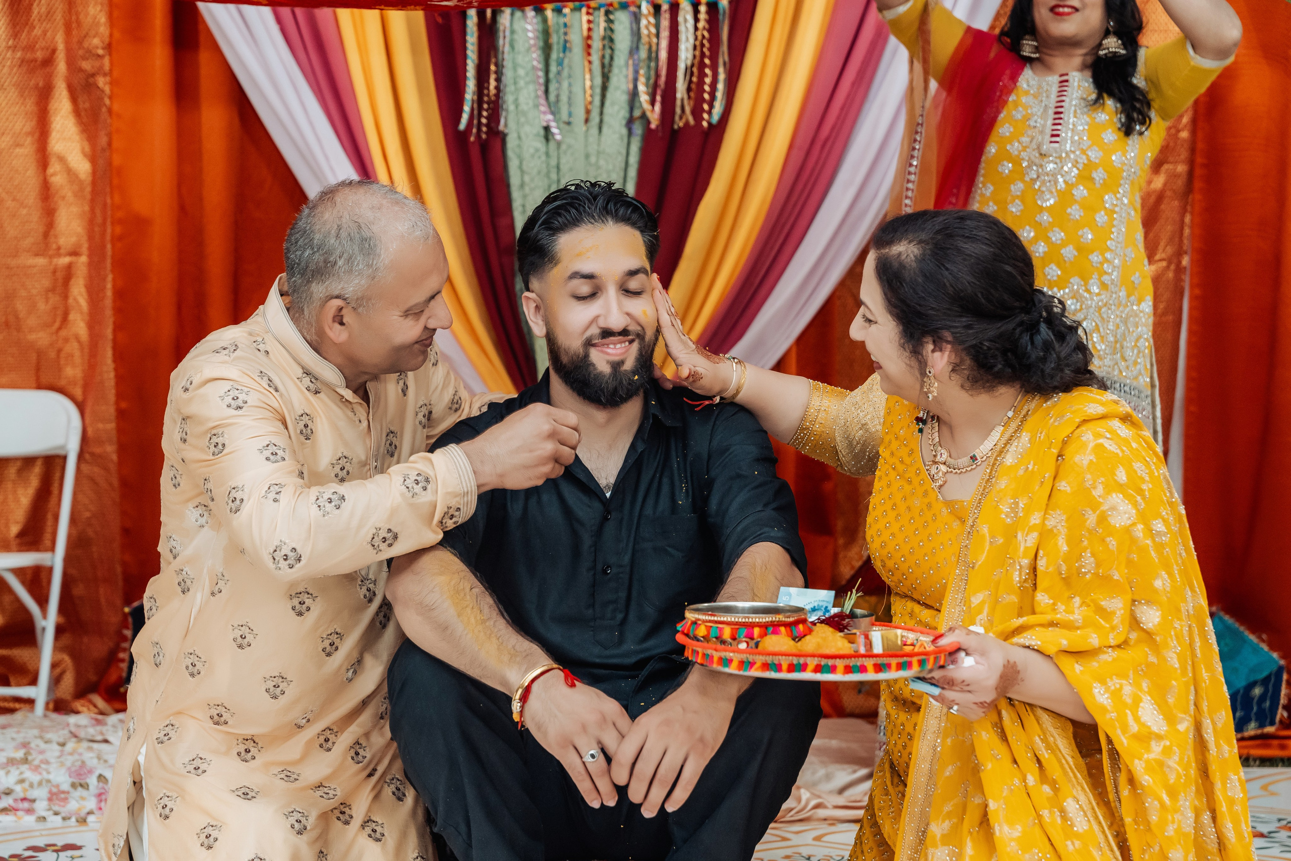 Gurchain & Tegvir. Wedding Photographer & Cinematographer studios