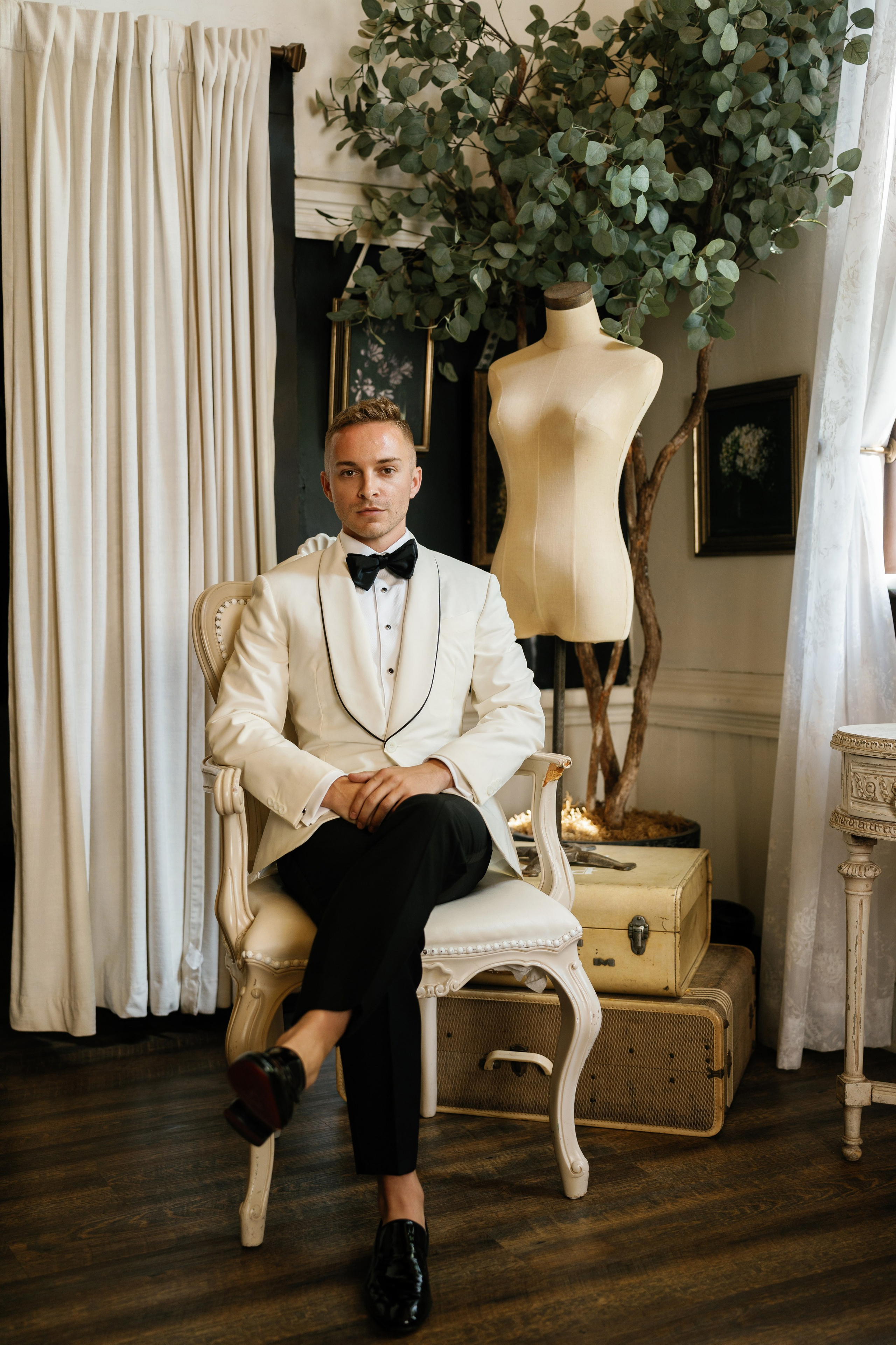 LGBT wedding photographer in California. Wedding Photography & Videography Team in California, Los Angeles, San Francisco, San Diego and Travel