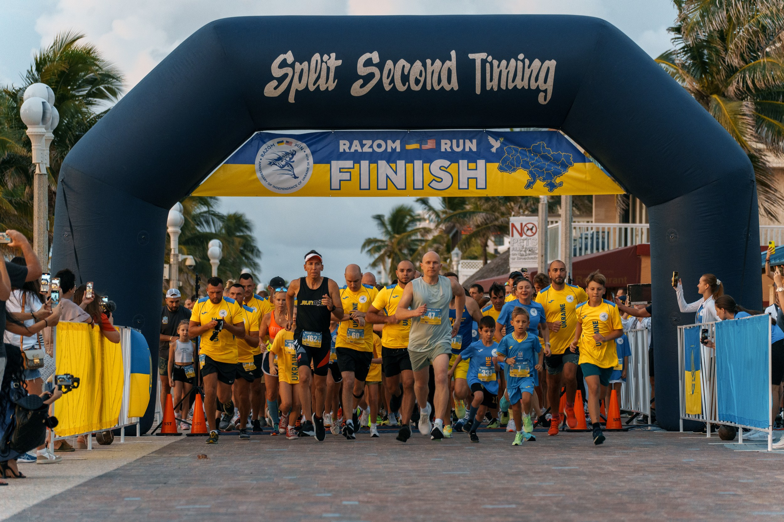 RAZOM RUN. ФОТОГРАФ ФЛОРИДА МАЙАМИ