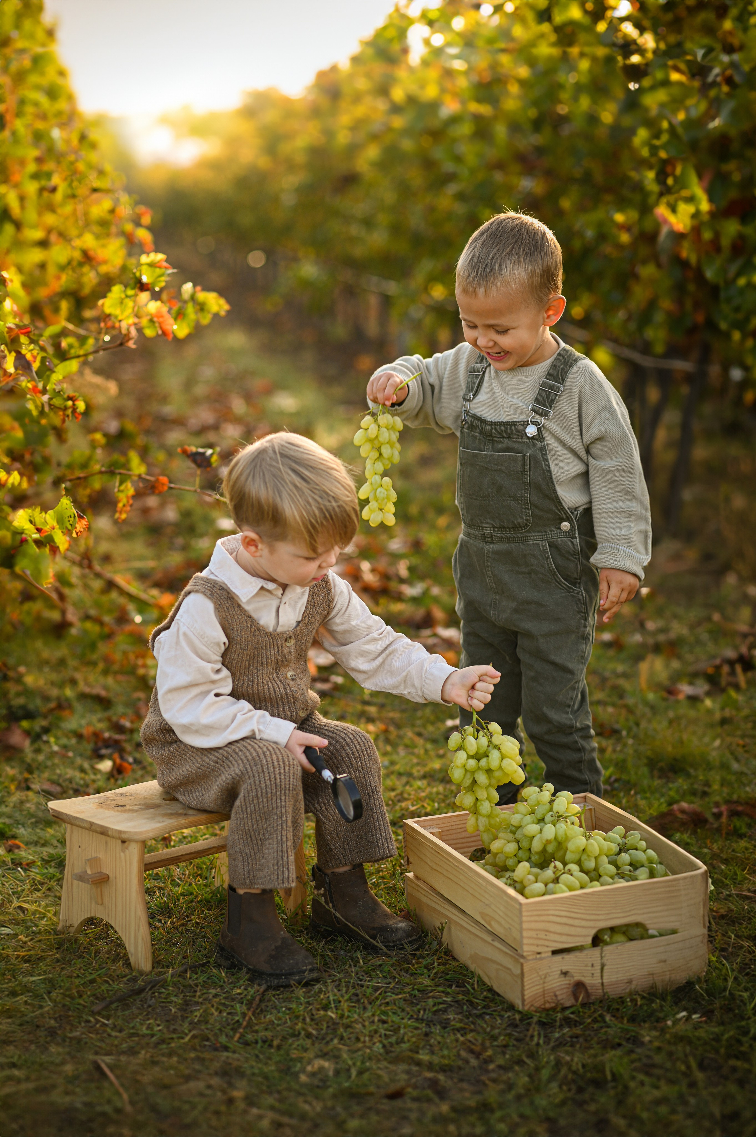 KIDS VINTAGE. Family, children, portrait, and event photography in Thessaloniki