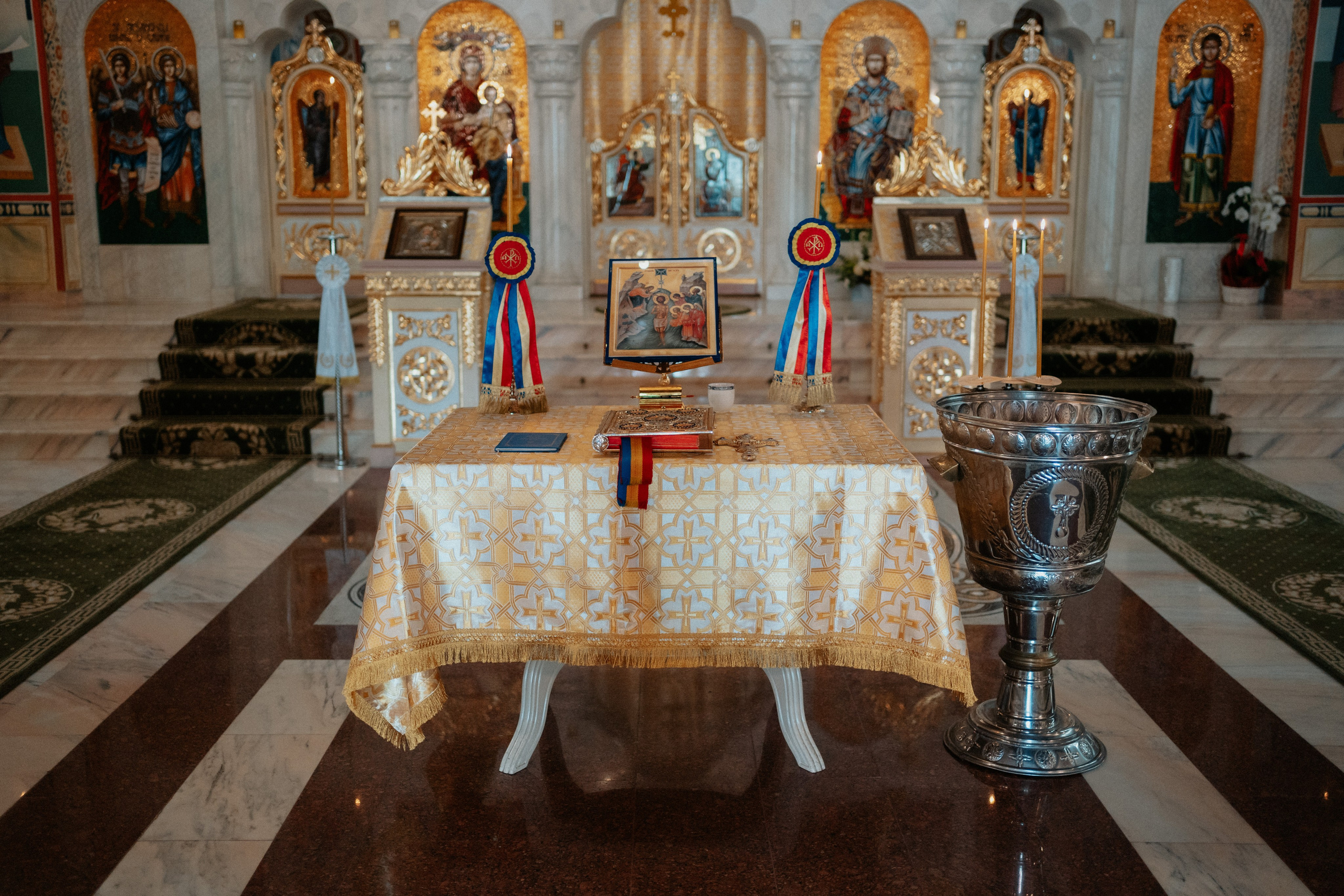 Teodor’s Baptism. Fotograf Nunta Iasi - Hearts & Pictures