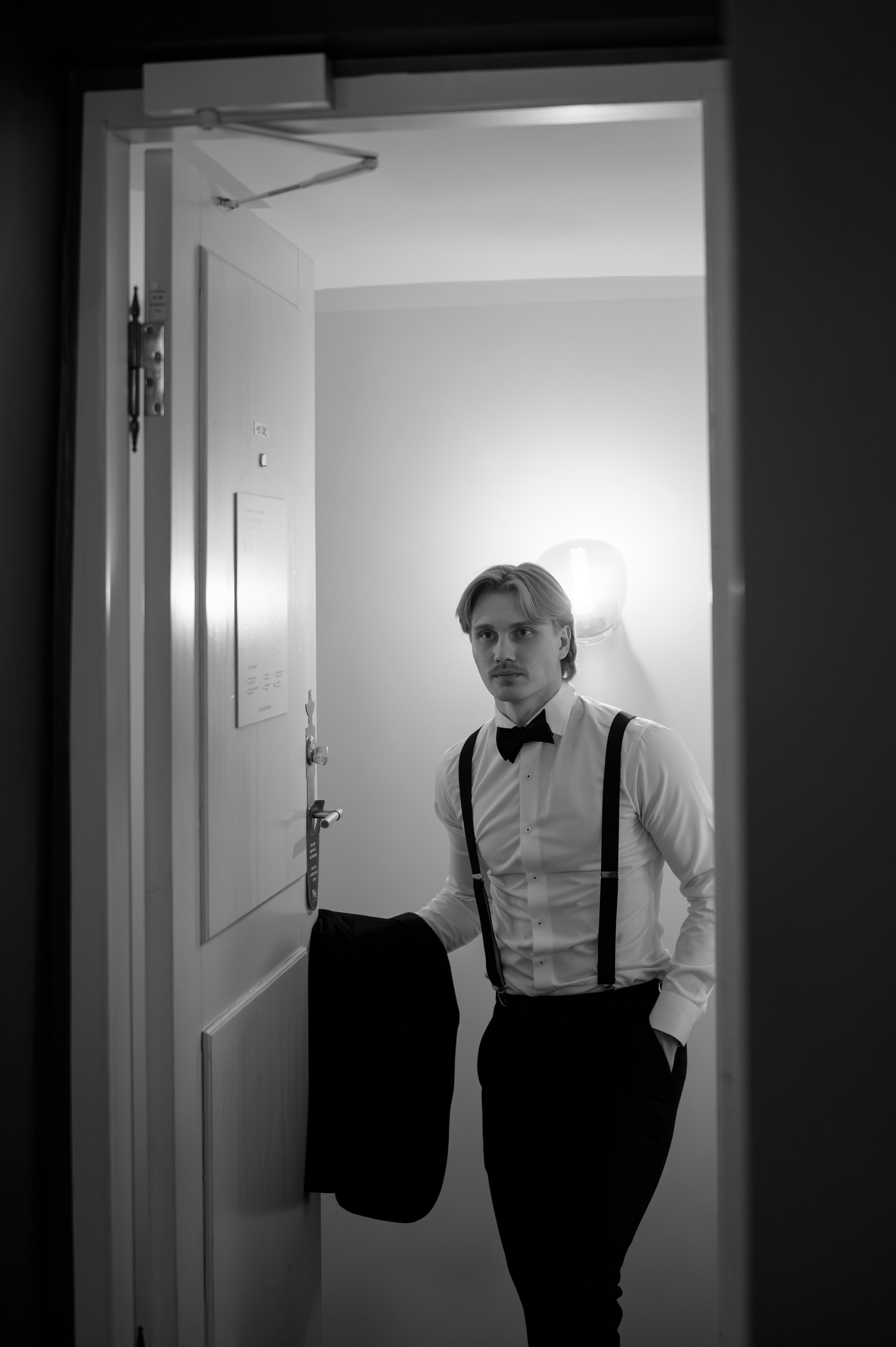 Свадебные сборы в отеле. Фотограф Таллинн — свадьба |семья | lovestory