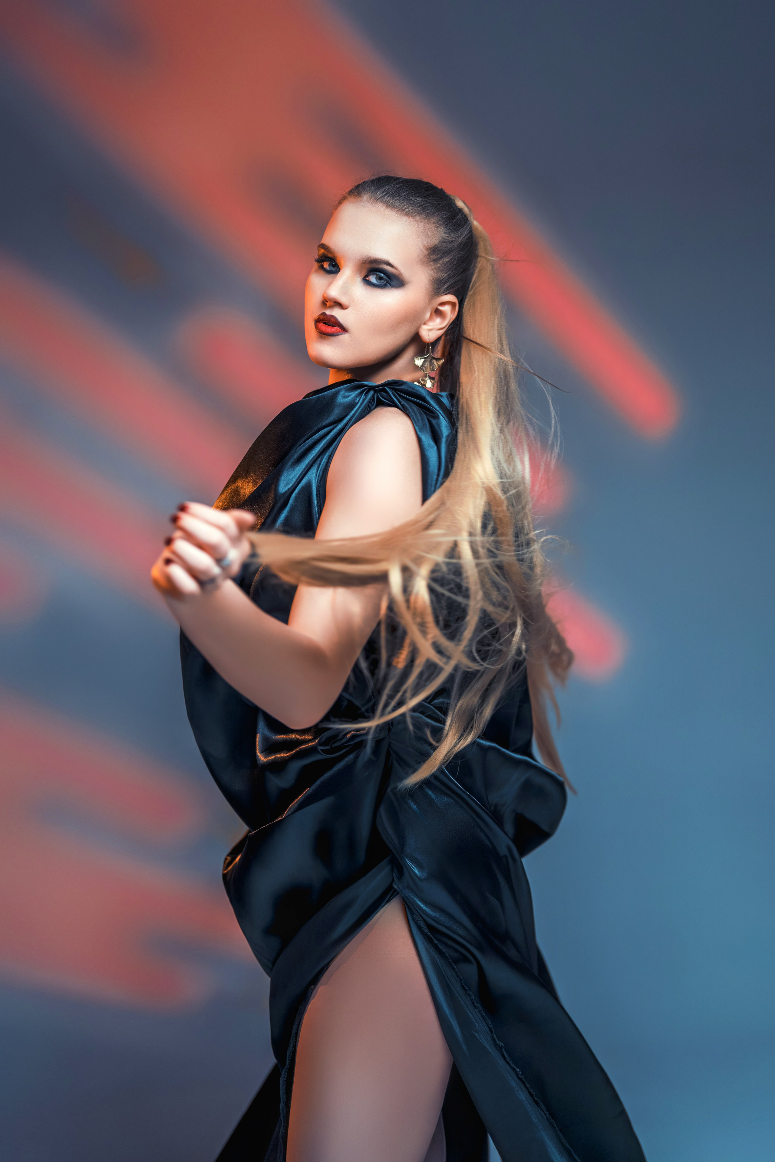 Flow Fabric. Nifty photography — коммерческий и портретный фотограф в Ташкенте. Студийная и выездная съёмка