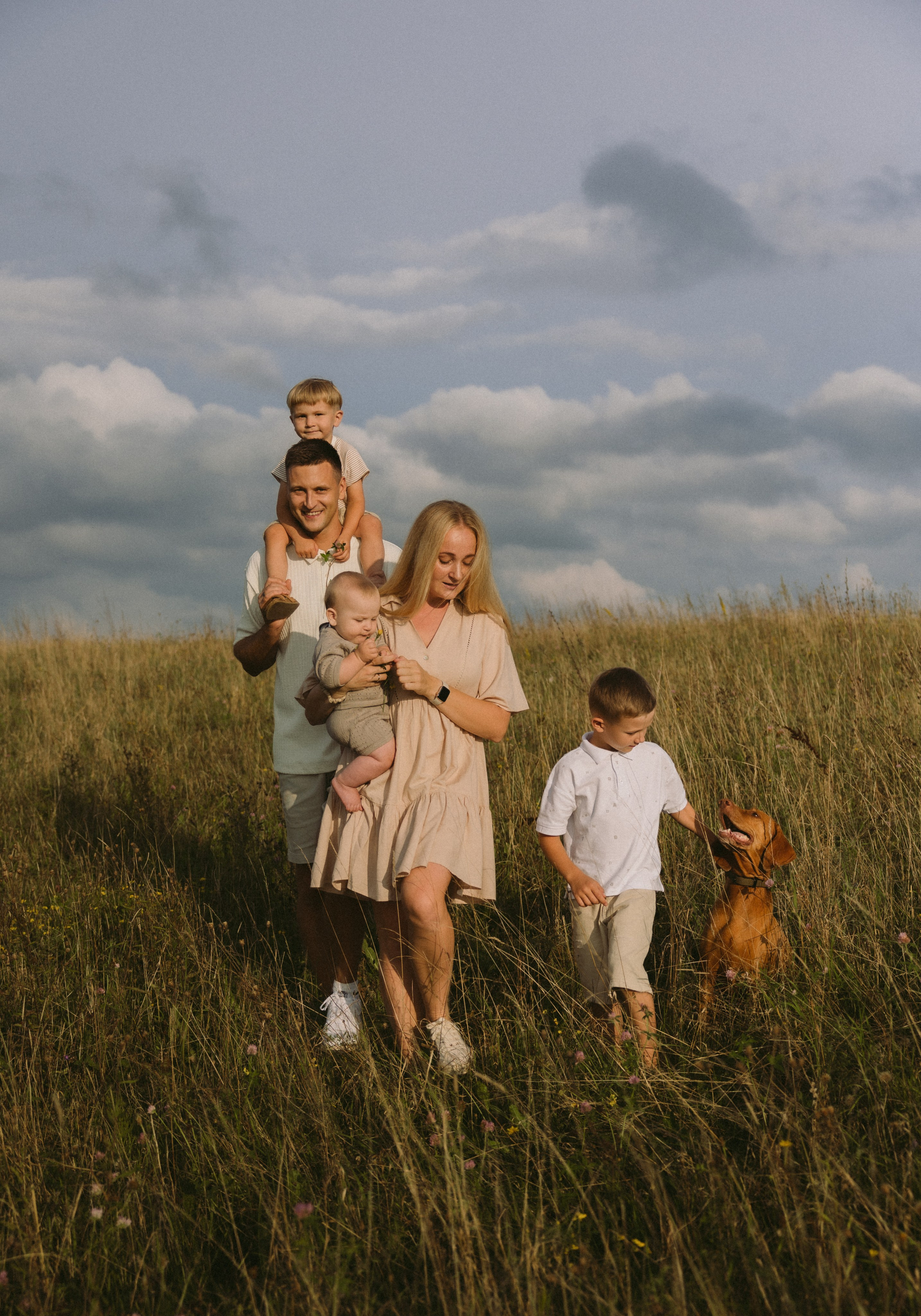 Simonos ir Mariaus šeima | PIEVA. Vestuvių ir šeimų fotografė Lena Bondarenko / belove photo
