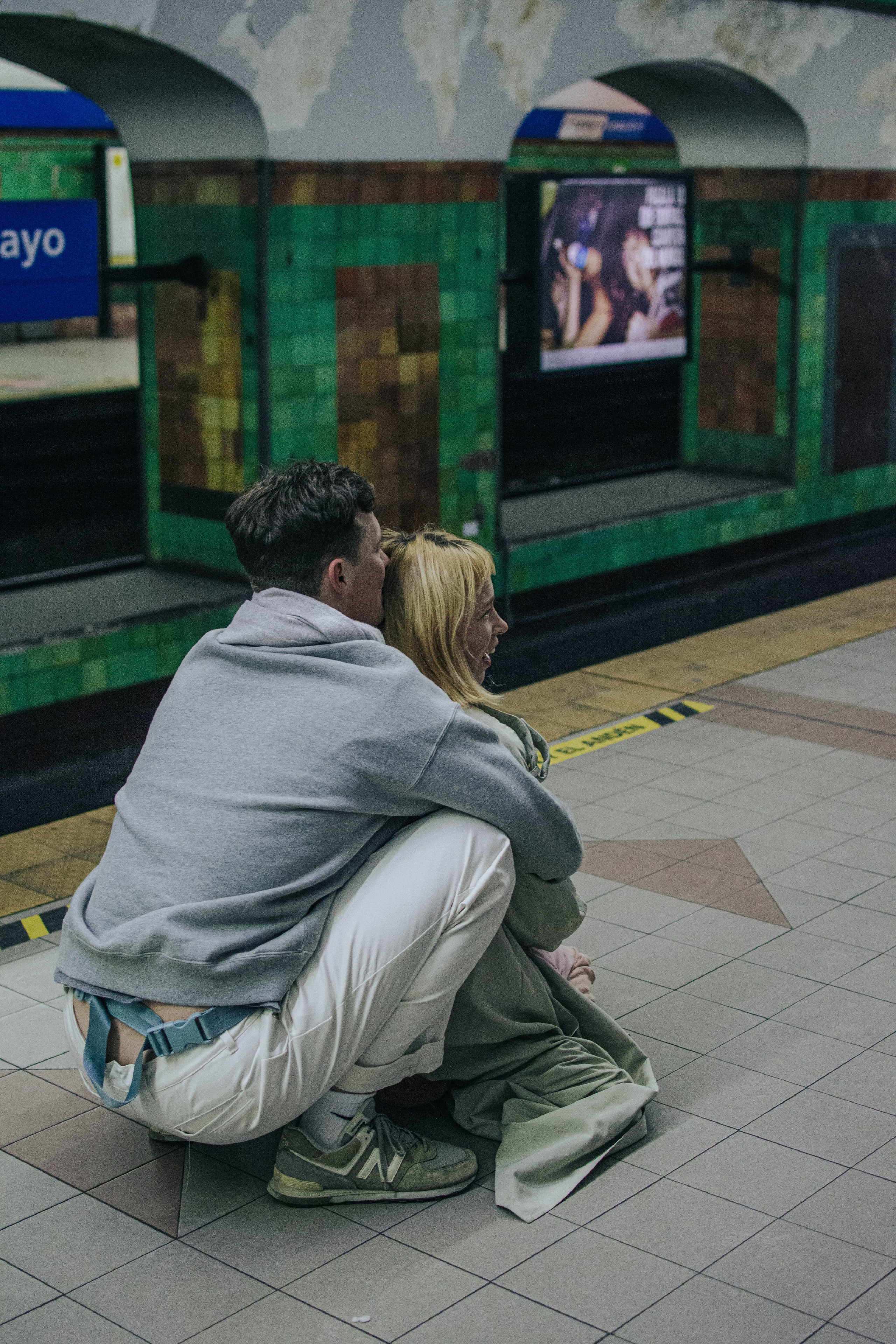 Family photo shoot. Buenos Aires. Photographer @elmirkami in the city of Buenos Aires