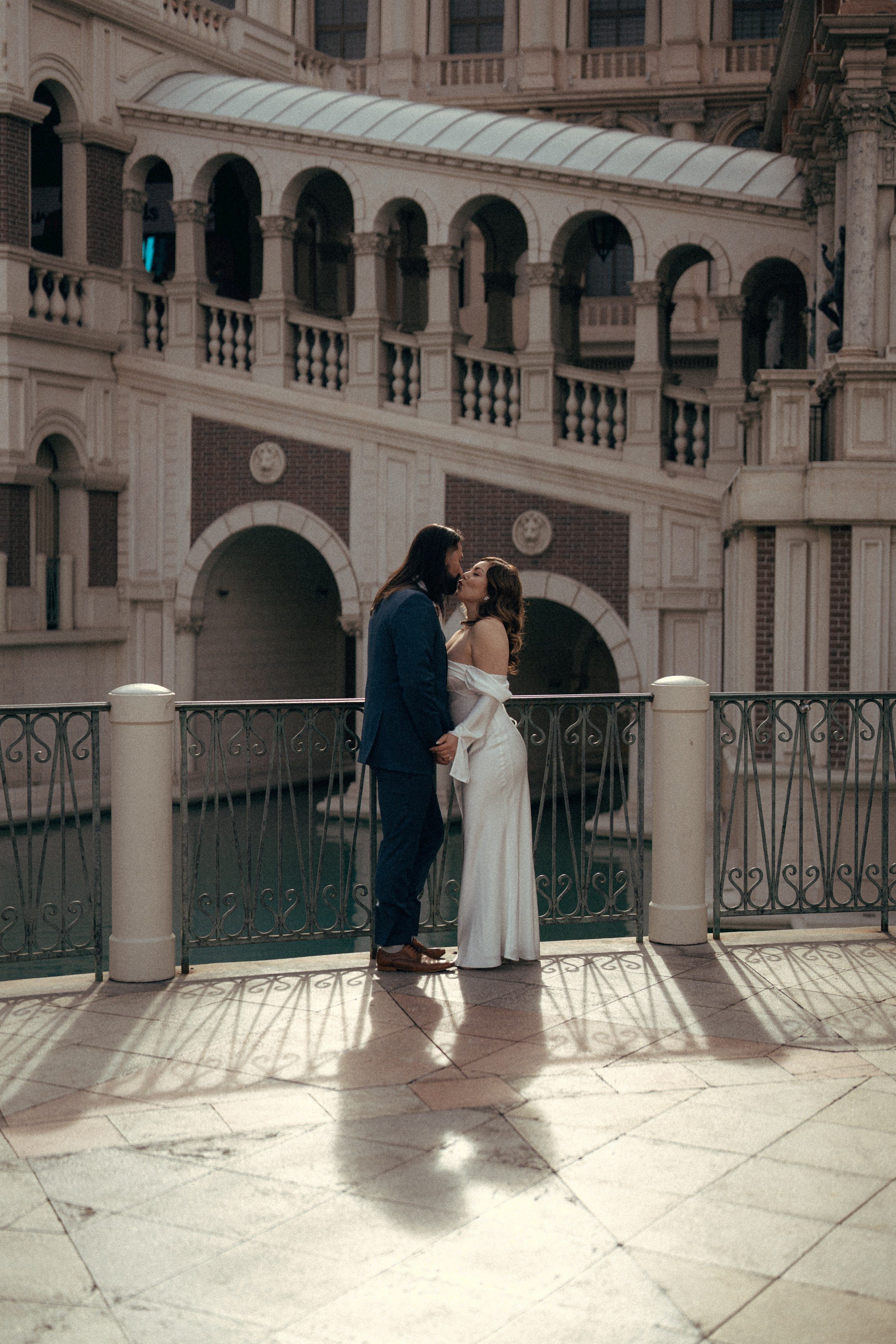 Angelica&Jorge. Wedding & elopement photographer Viktoriya Kravtsov. Las Vegas