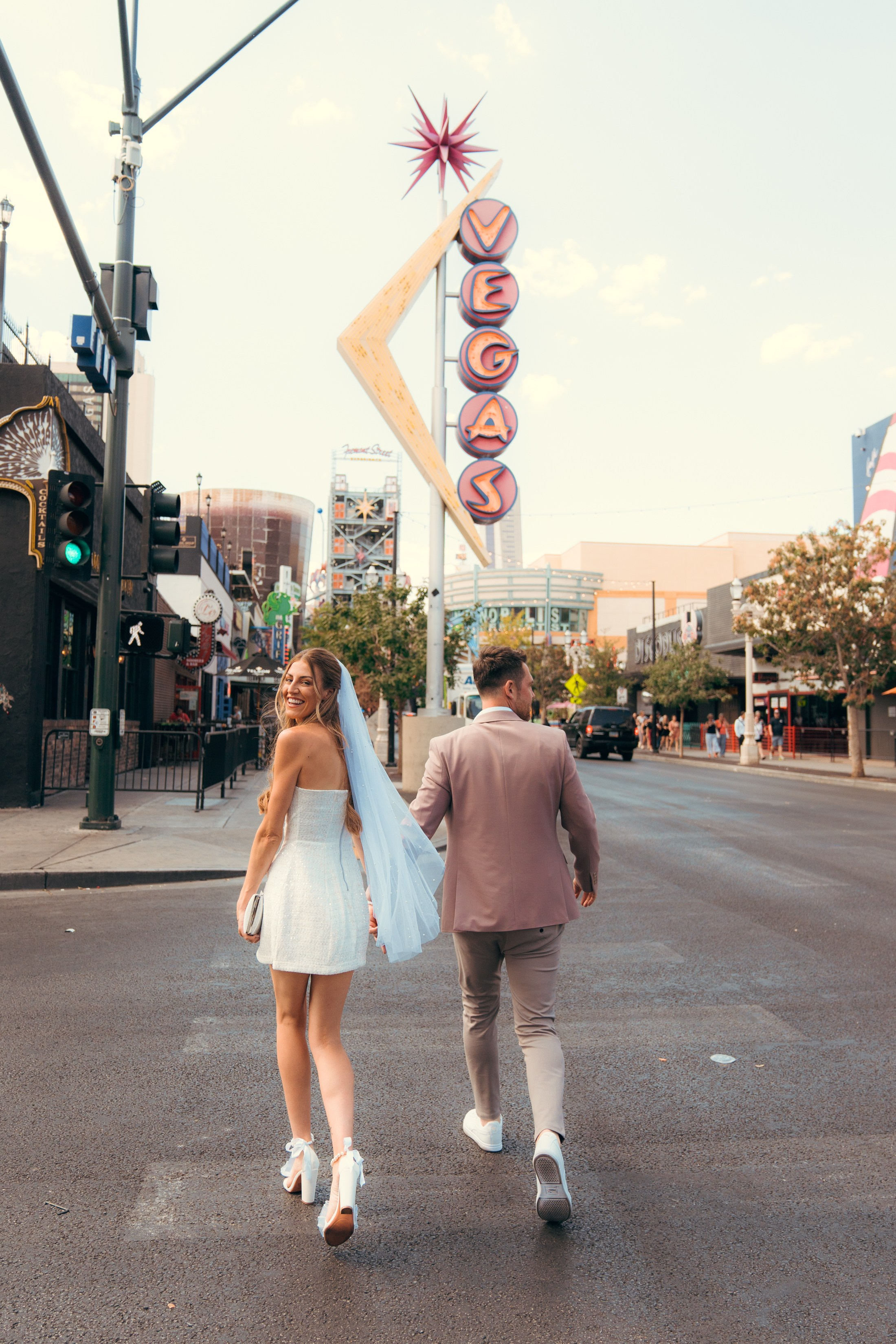 Chelsea&Craig. 9.3.24. Wedding & elopement photographer Viktoriya Kravtsov. Las Vegas
