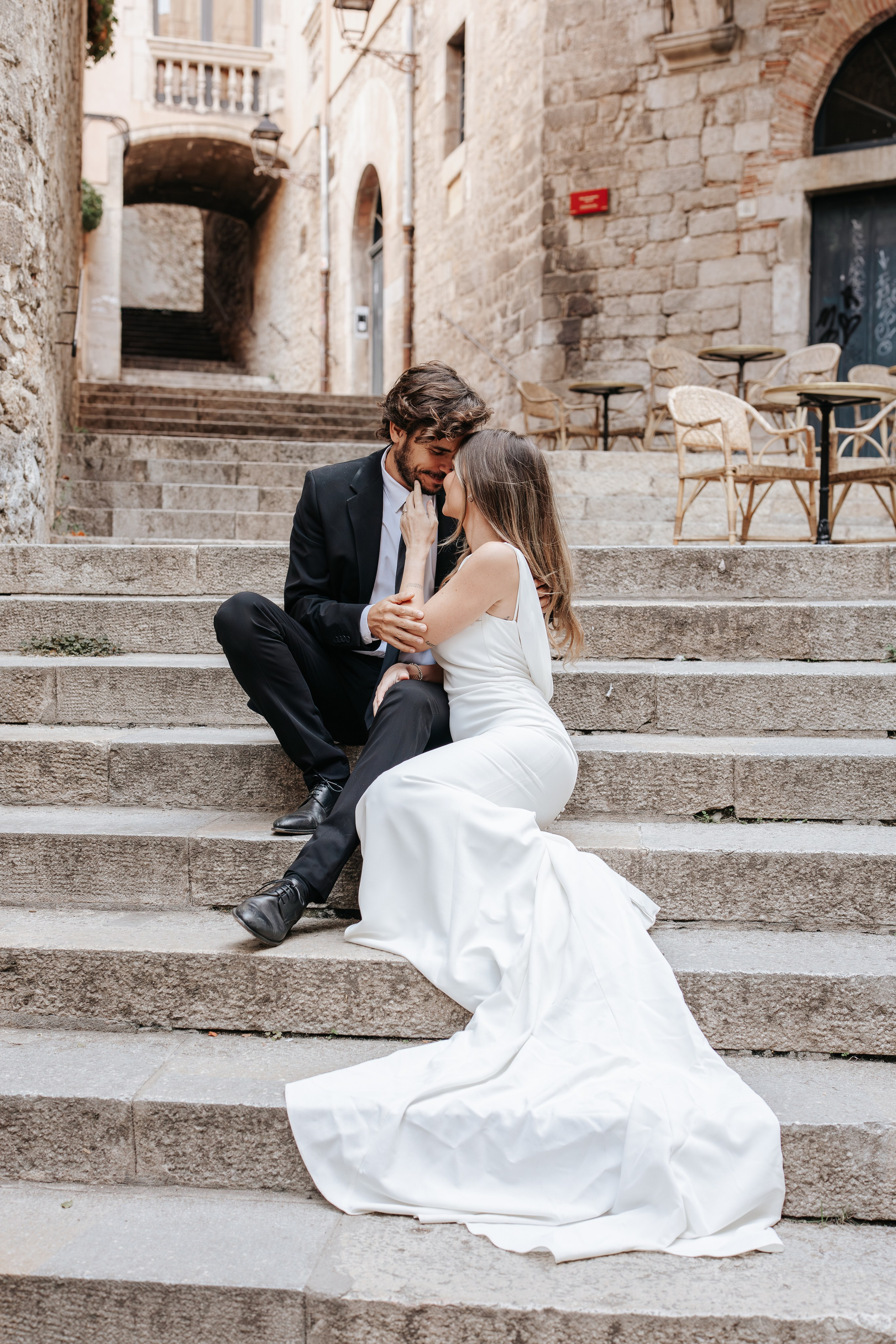 Barbara+Carlos, Girona, Love story. Wedding photographer in Catalonia