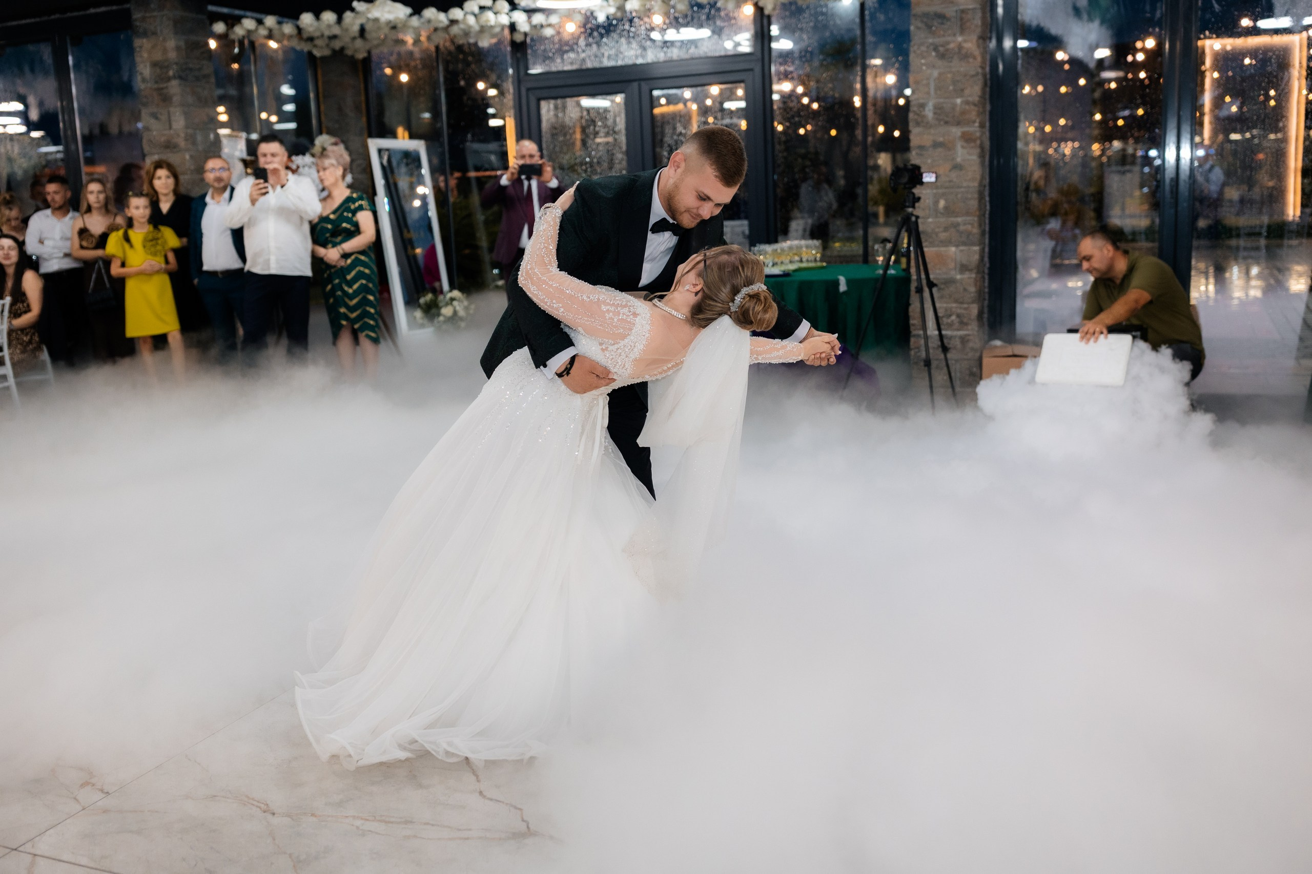 * fotograf stare civilă Siret* fotograf Bucovina* fotograf nuntă Suceava* fotograf Iași Botoșani* stare civilă tradițională* ie românească nuntă* AlinoFotoStudio* fotograf Andrei și Andreea- Alin Chirilă fotograf – stare civilă Siret, Suceava, Andrei și Andreea în ie tradițională, poveste spusă prin fotografiefotograf stare civilă Siret Suceava Alin Chirilă – miri îmbrăcați în costum tradițional bucovineanAlin Chirilă fotograf nuntă Siret Suceava – stare civilă autentică în Bucovina, emoții realefotograf Siret Suceava Alin Chirilă – Andrei și Andreea la starea civilă în ie tradiționalăstare civilă Siret fotograf Alin Chirilă – cadre naturale cu miri în costum popular din Bucovinafotograf nuntă Siret Suceava Alin Chirilă – povestitor prin fotografie, moment emoționant la starea civilăAlin Chirilă fotograf stare civilă Siret – iubire autentică surprinsă în stil documentarfotograf Bucovina Siret Alin Chirilă – stare civilă în ie tradițională, cadre pline de emoțieAlin Chirilă fotograf Suceava – Andrei și Andreea spun DA la starea civilă în Siretfotograf stare civilă Suceava Siret Alin Chirilă – poveste de iubire în stil tradițional românesc - Alin Chirilă fotograf profesionist, AlinoFotoStudio, fotograf evenimente Siret, Suceava County, Iași, Bacău County, Botoșani, Neamț County, fotograf nunți, botezuri, cununii civile, portrete și momente autentice surprinse elegant.- Alin Chirilă surprinde momente elegante de nuntă și evenimente speciale prin AlinoFotoStudio, fotograf disponibil în Siret, Suceava County, Iași, Bacău County, Botoșani și Neamț County, specializat în nunți, botezuri și cununii civile. - Alin Chirilă fotograf profesionist, AlinoFotoStudio, fotograf nuntă și evenimente în Siret, Suceava, Iași, Bacău, Botoșani și Piatra Neamț, fotograf nunți, botezuri, cununie civilă, ședințe foto, trash the dress, logodnă, familie, portrete și fotografii autentice. - AlinoFotoStudio by Alin Chirilă, fotograf evenimente premium în Suceava County, Iași County, Bacău County, Botoșani County și Neamț County, fotograf de familie, fotograf ceremonii religioase, petreceri și momente emoționante. - Alin Chirilă fotograf, povestitor prin fotografie, servicii foto profesionale pentru mireasă, mire, pregătiri nuntă, biserică, restaurant, valsul mirilor, tradiții românești și amintiri de neuitat în Moldova.