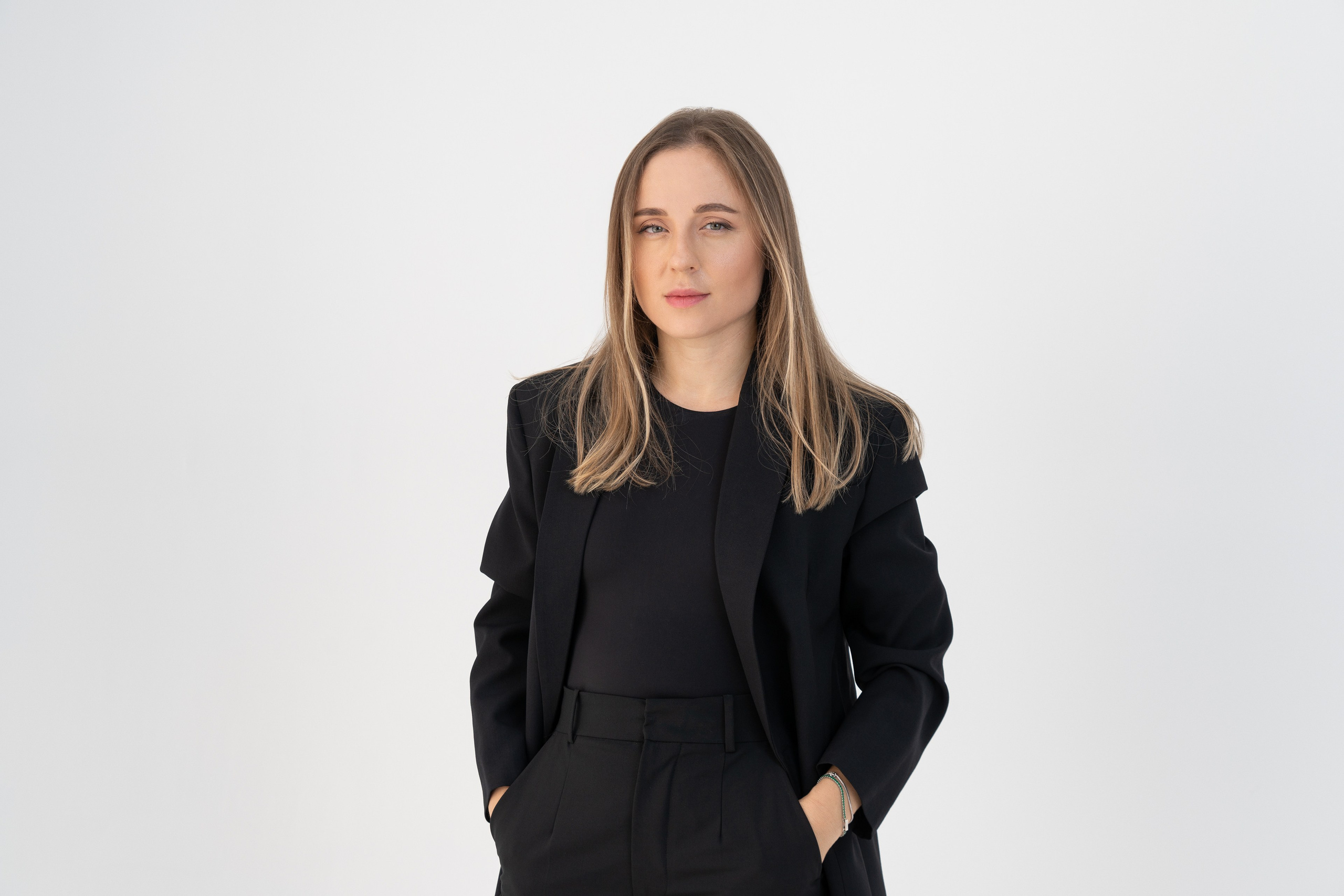 Professional Headshots Dubai — Denys Gromov. Denys Gromov