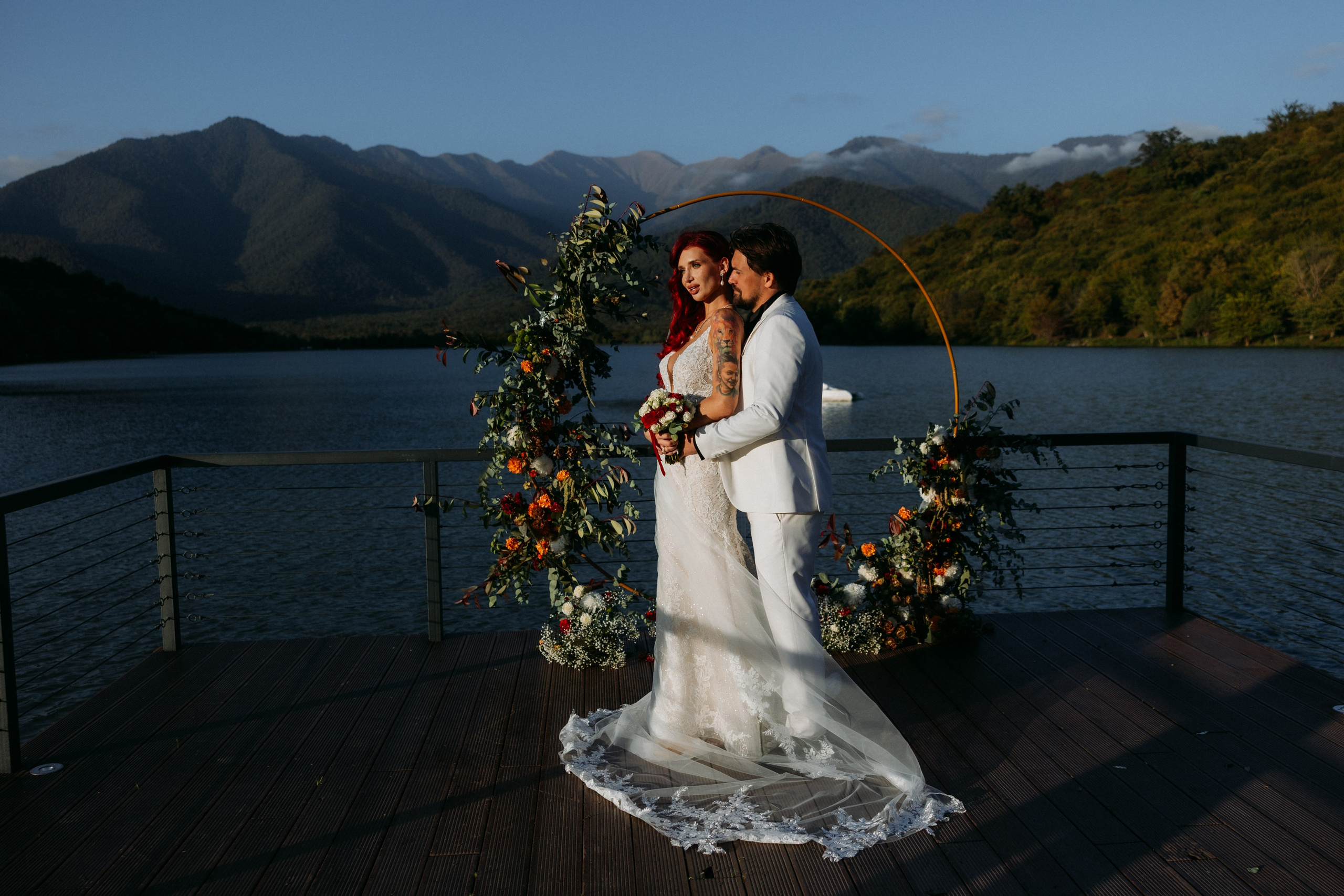 A dreamy wedding on Kvareli lake. Wedding photographer in Tbilisi Ioseb Mamniashvili