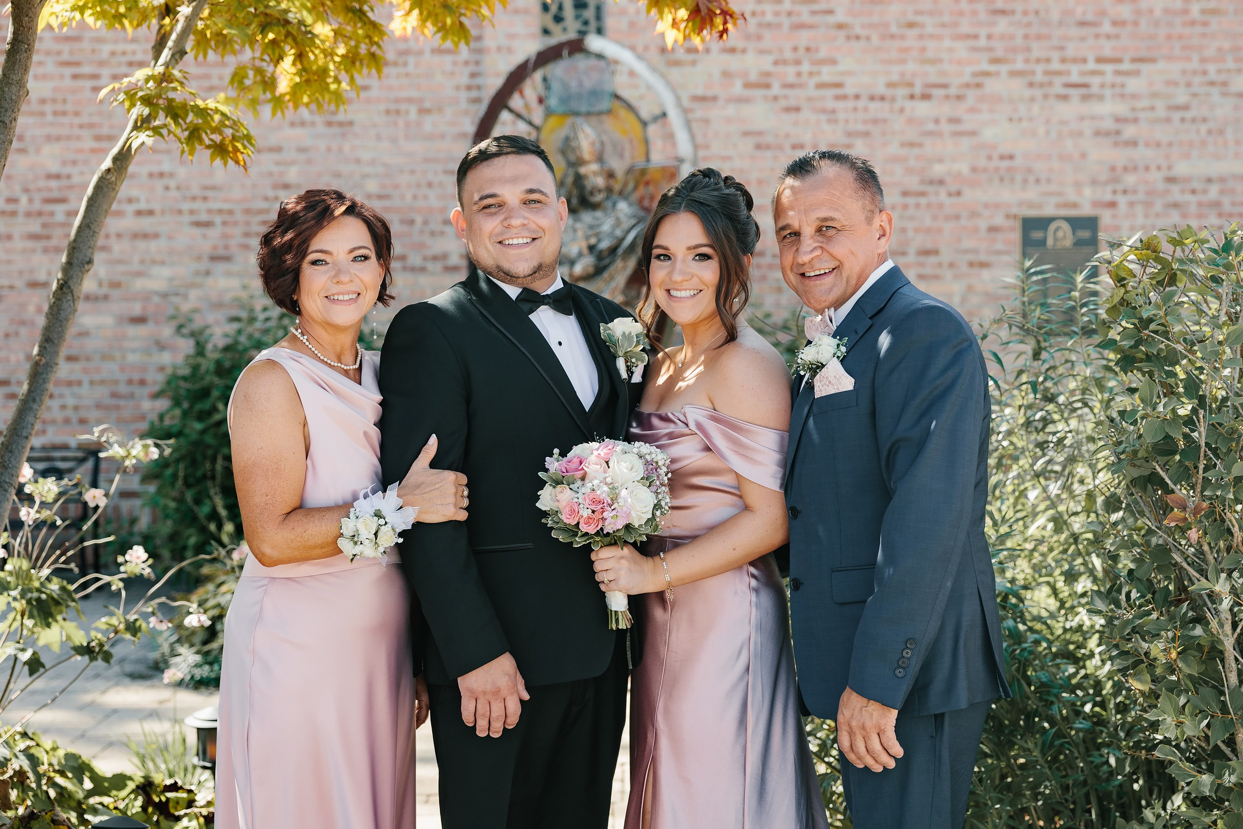 31.08.2024 Wedding. Wedding family event photographer in Chicago Nick Yushevich