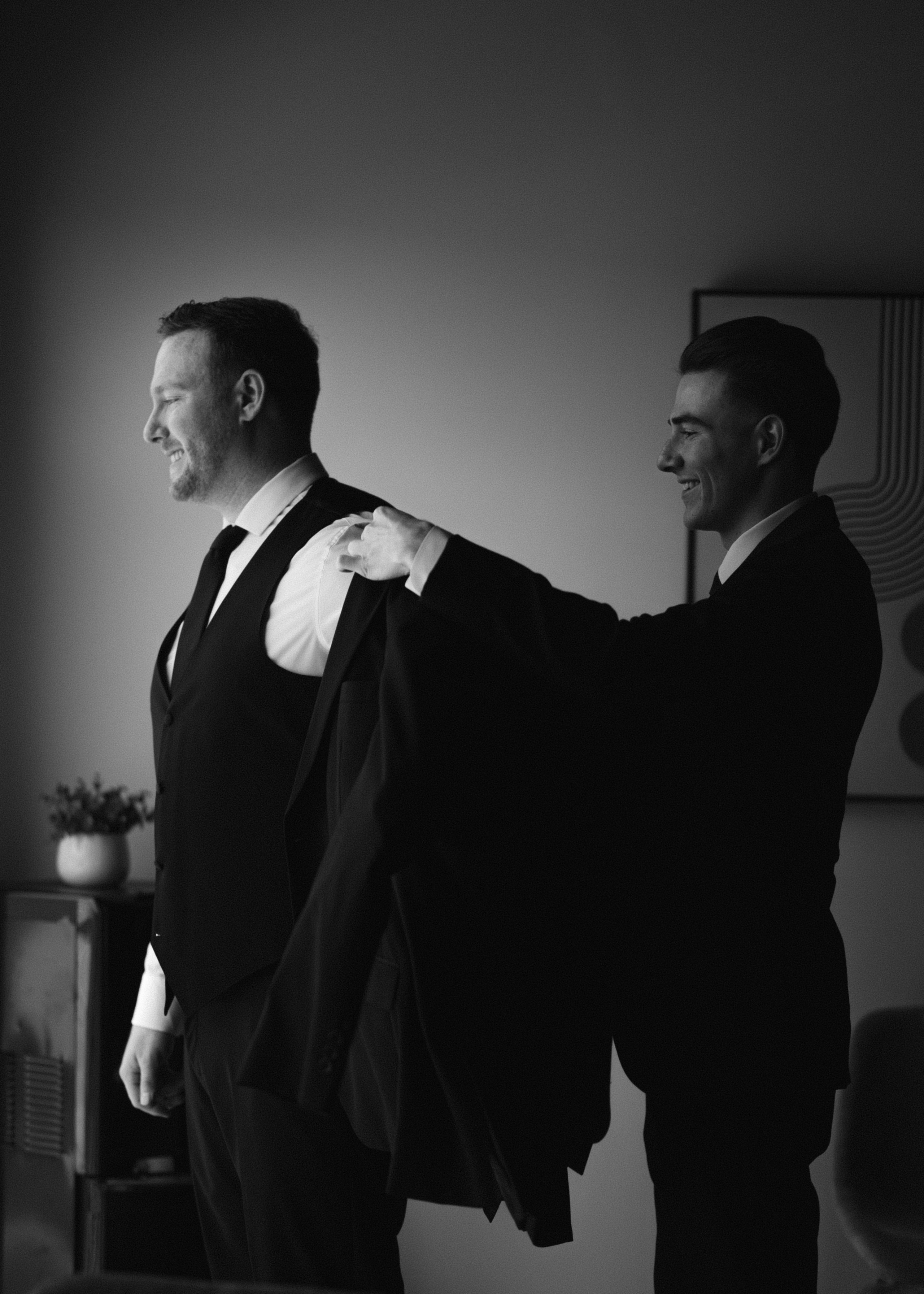 Gabriella & Kyle. Wedding Photographer in Winnipeg — Cinematic & Timeless by Vitiuk Photography