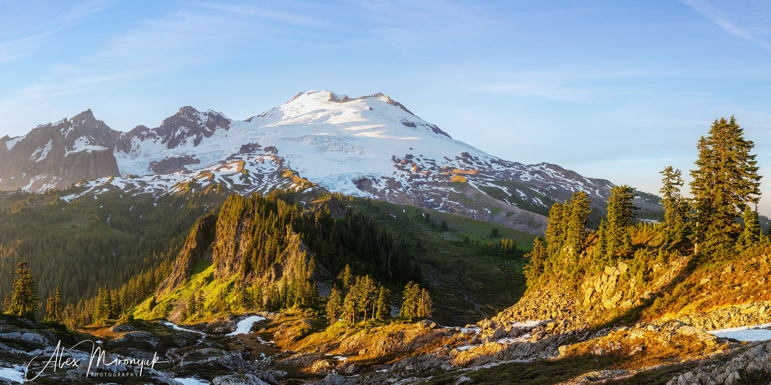 North Cascades Hiking Adventure. Alex Mironyuk Photography