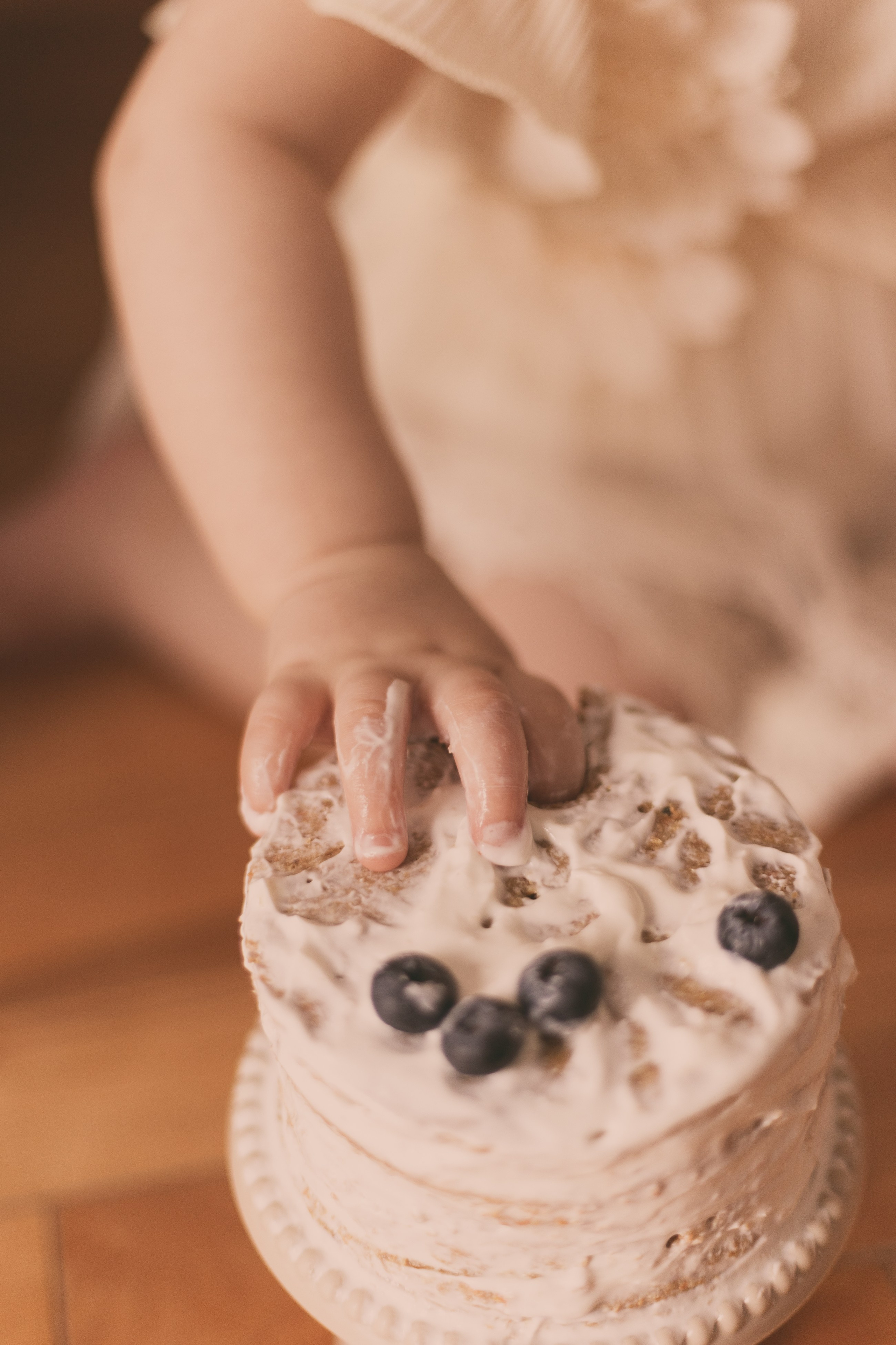 PHOTOGRAPHER JENNY IN CALGARY. I am a portrait and family photographer Jenny in Calgary