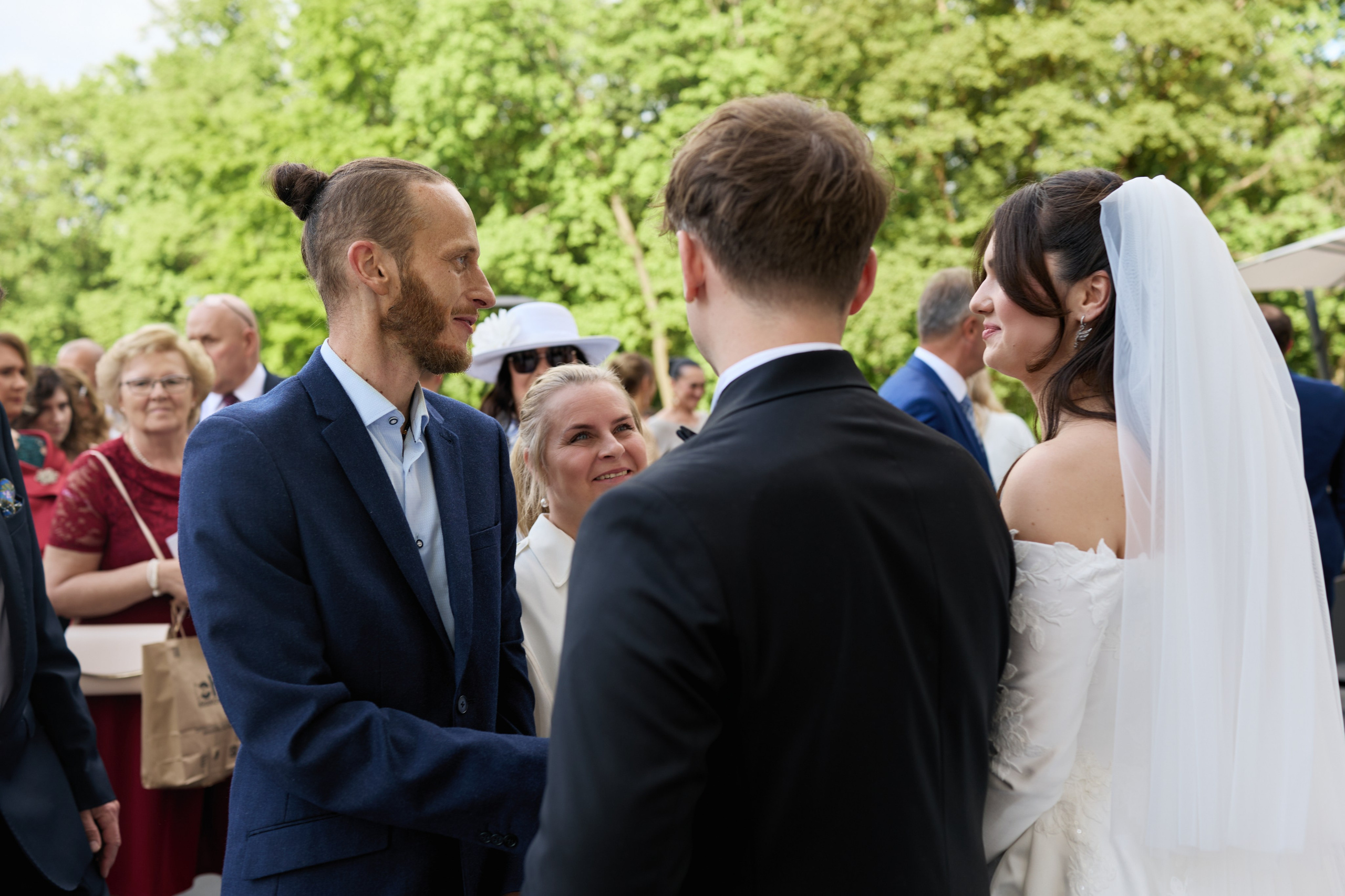 Wiktoria & Kacper. Pałac Goetz. Fotograf ślubny i rodzinny w Krakowie Yana Klymova