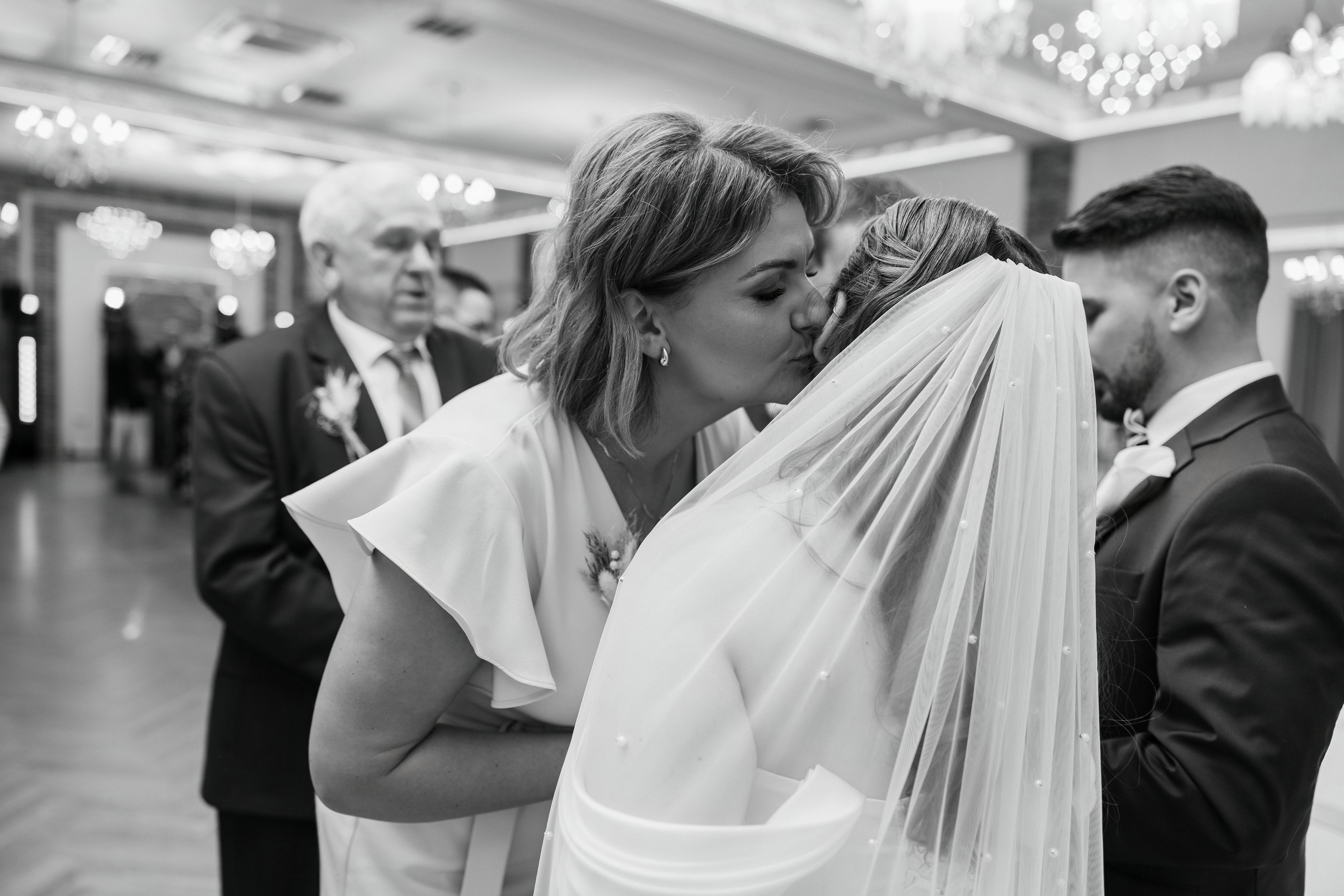 Olga & Dariusz. Fotograf ślubny i rodzinny w Krakowie Yana Klymova