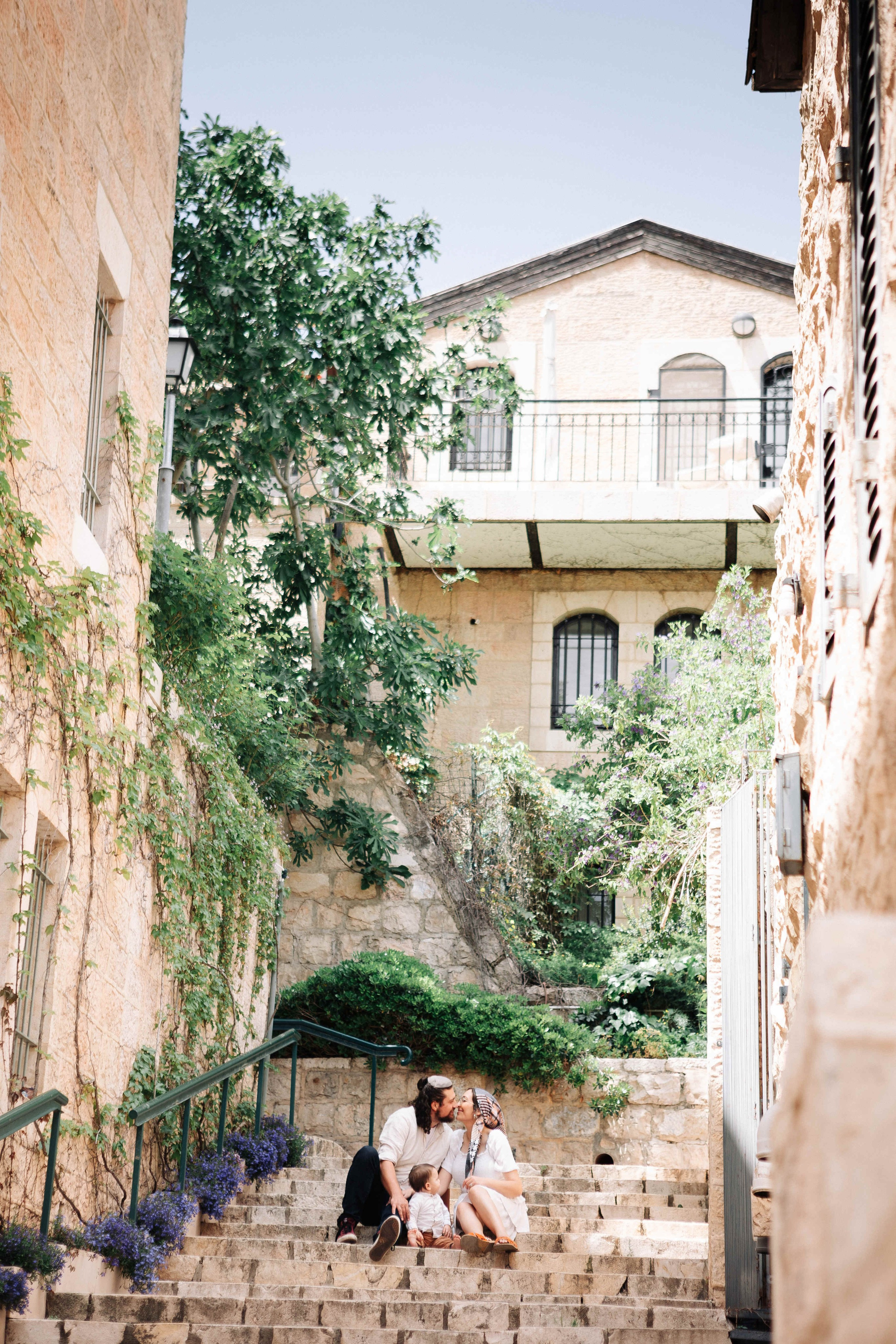 FAMILY PHOTOSESSION IN YAMIN MOSHE. Https://shi-photo.com/