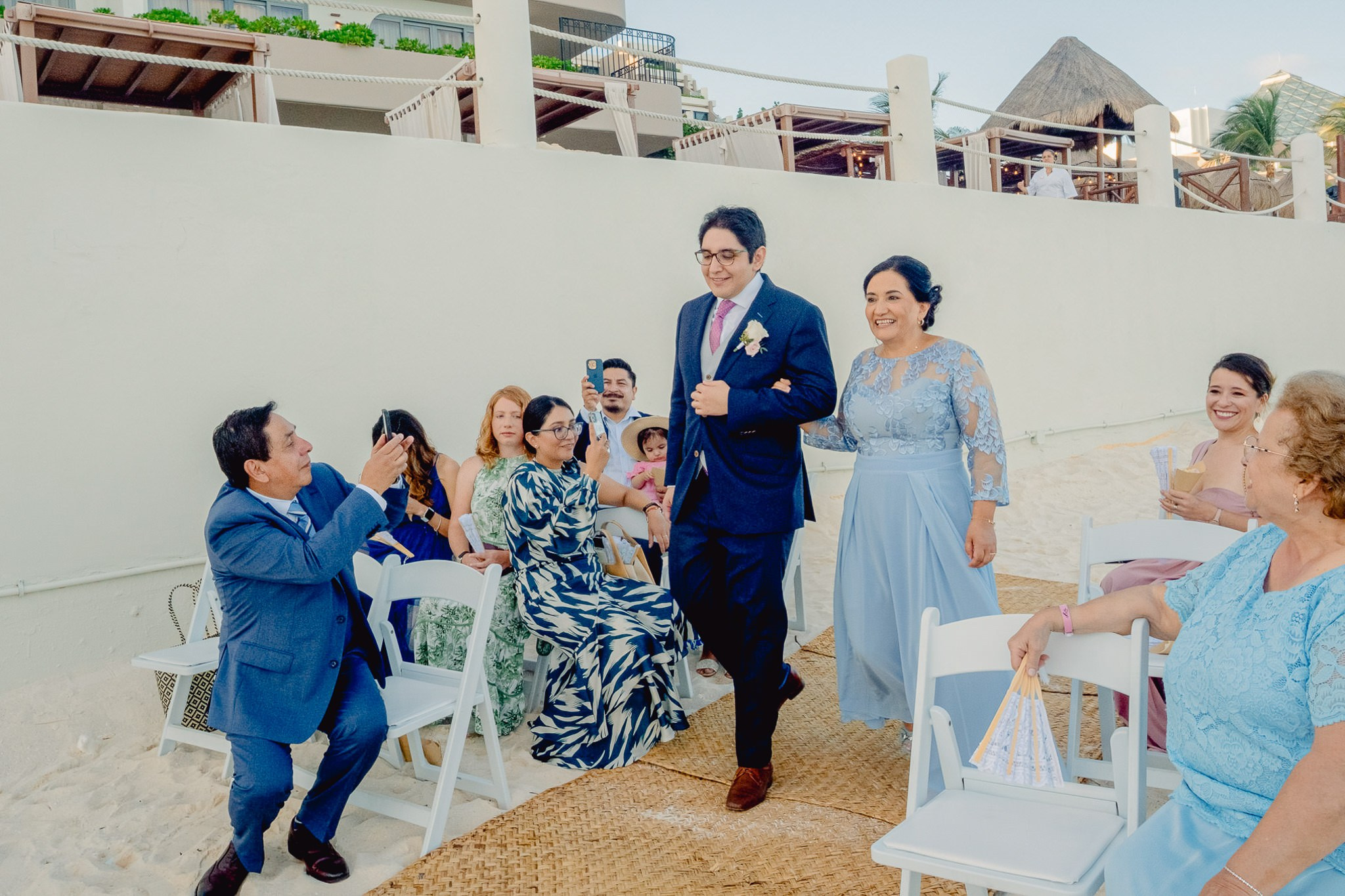Jess & Juan / Cancun. Wedding and family photographer in Mexico City
