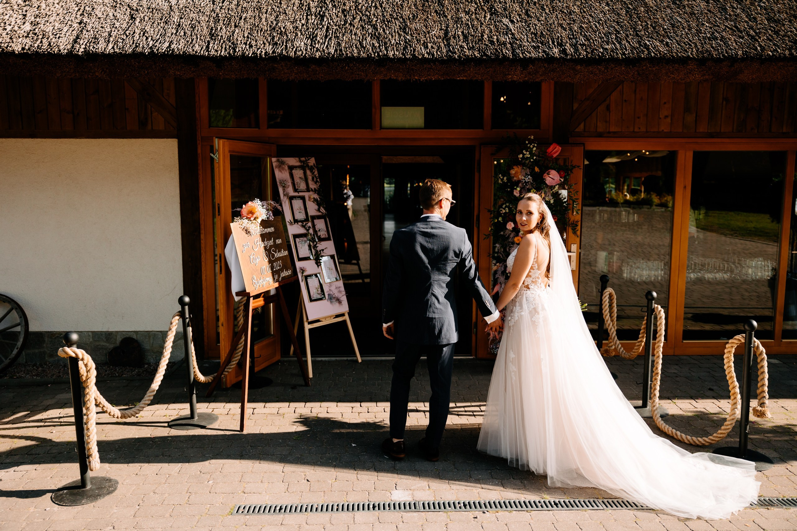 Agathe & Sebastian. Fotograf Ślubny Warszawa - Sesje Biznesowe Rodzinne Eventy