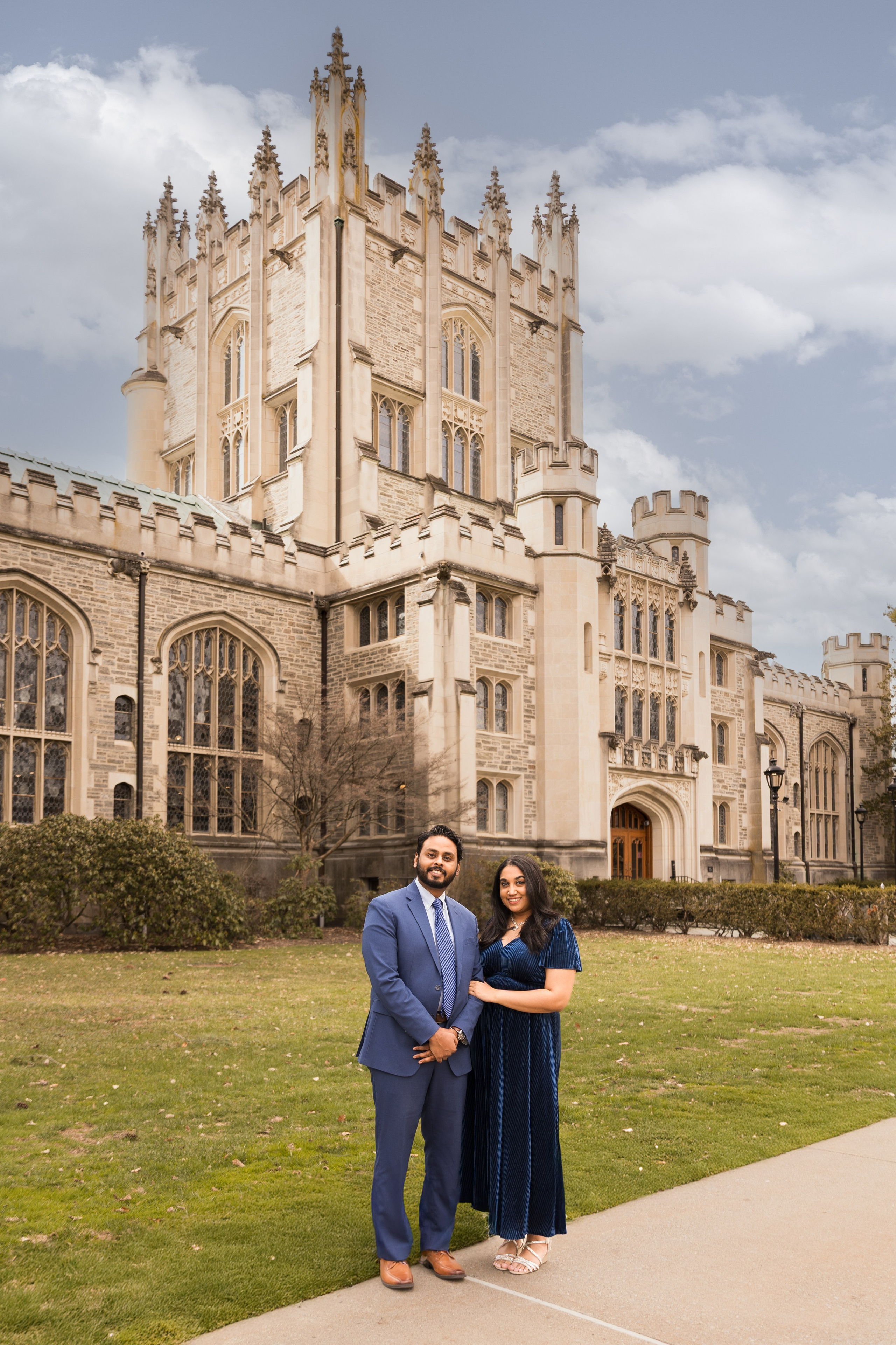 Vassar College Engagement Session. Family, lifestyle, and commercial photography in New York and New Jersey