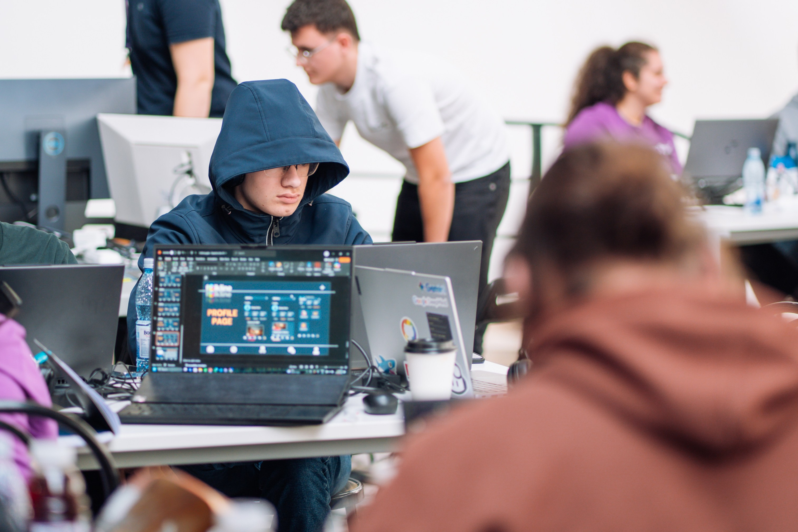 Unihack 2025. Cozac Cristian Photographer