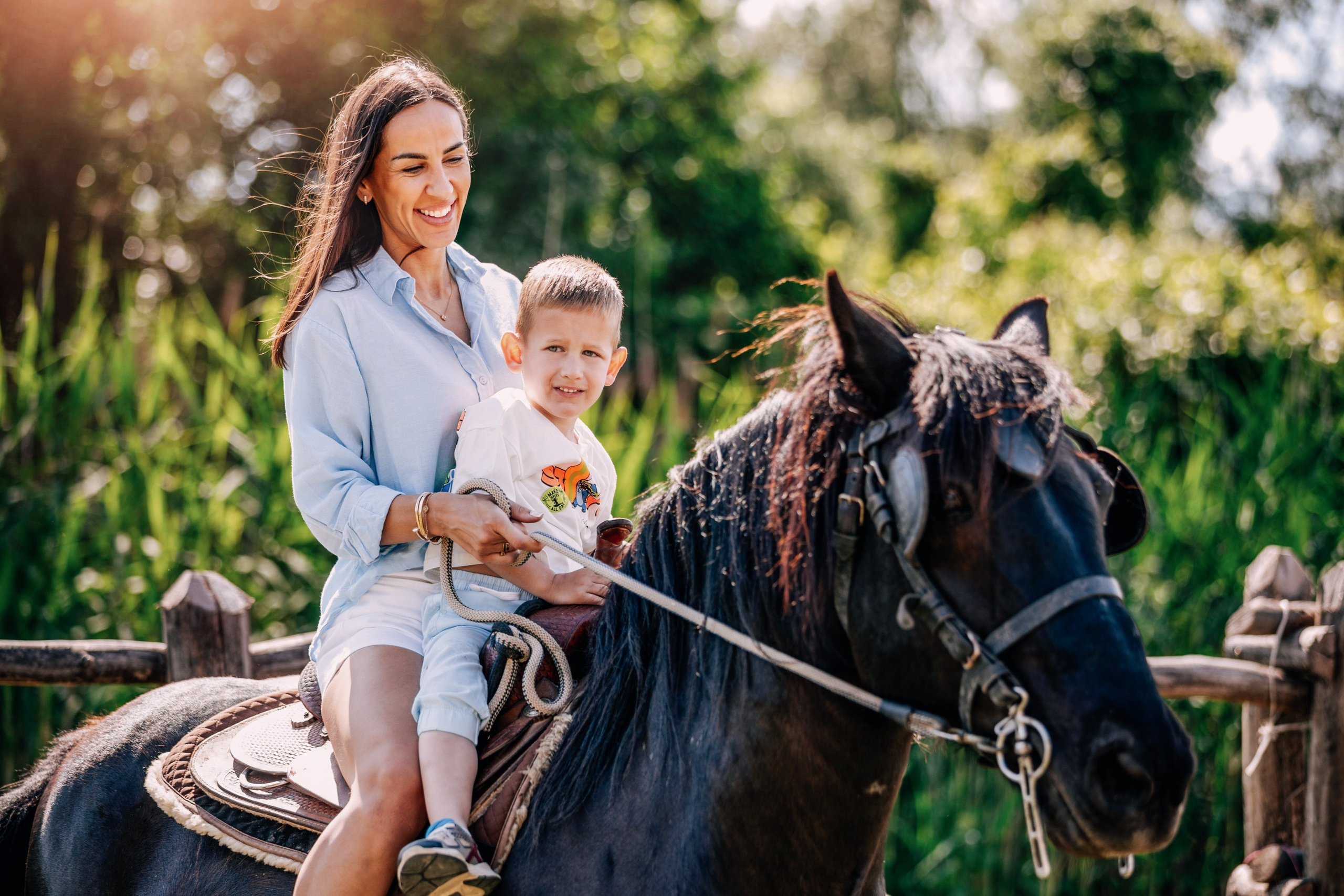 PORODIČNA FOTOGRAFISANJA. Fotografi iz Backog Petrovca David i Andrea Stojanovic