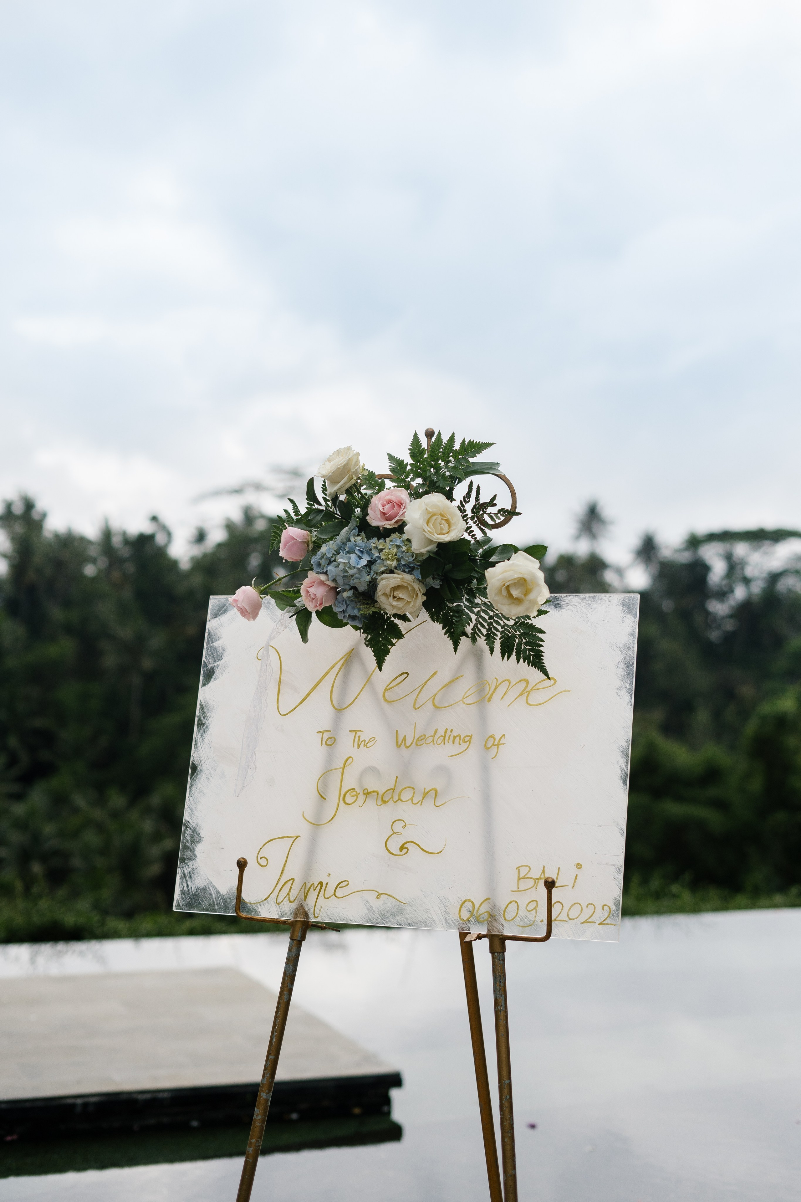 Jamie & Jordan. Female Photographer in Bali