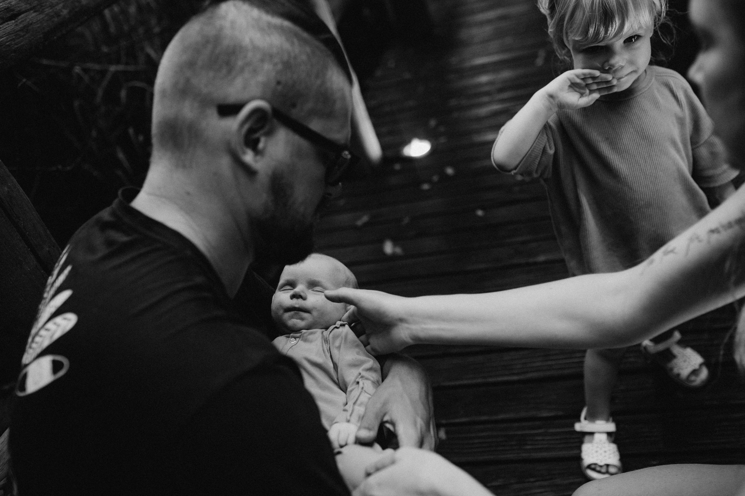 Gentle waves of family Love. Fotografa documental de familia e nascimento em Florianópolis SC Daria Ermolaev
