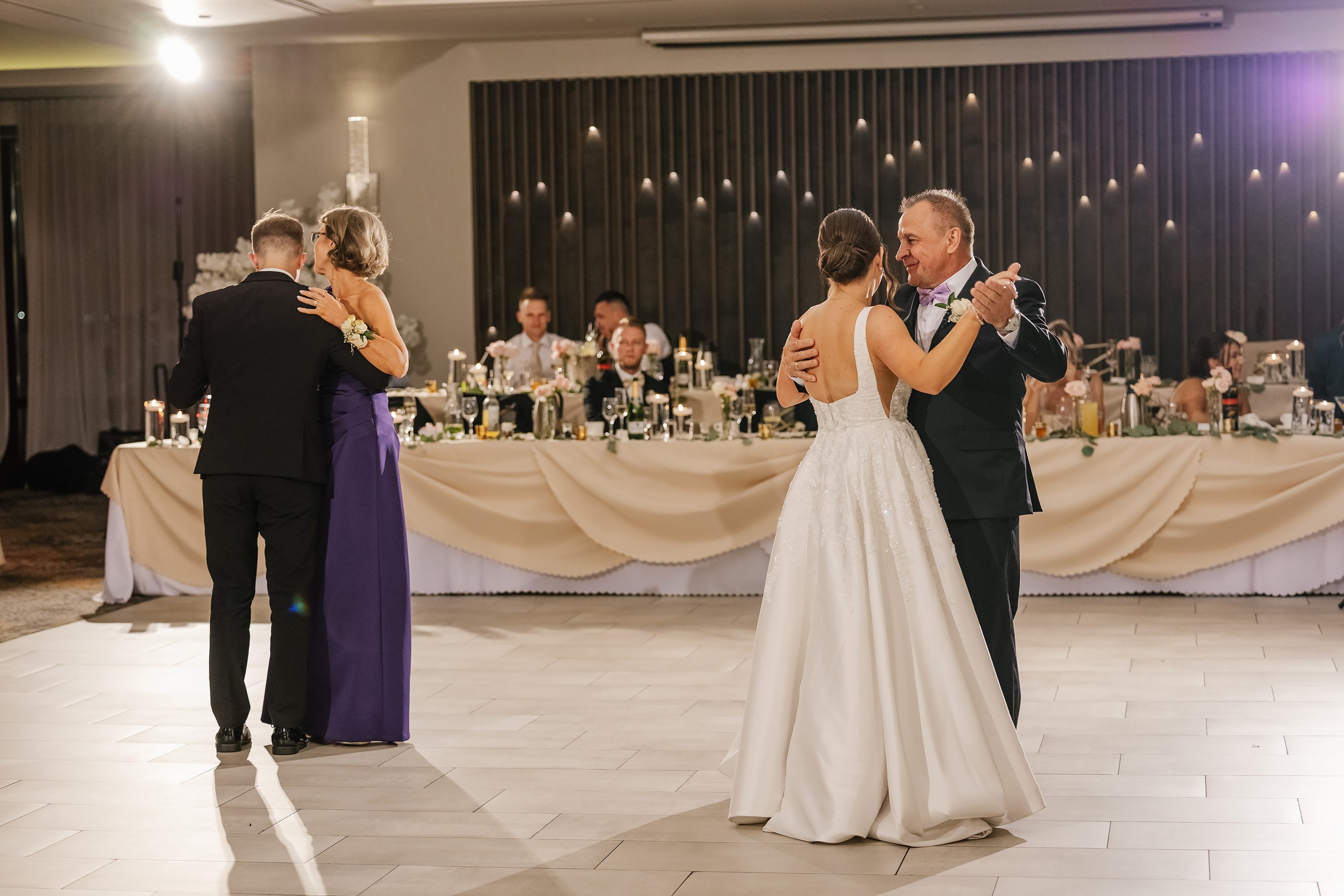 09.06.2025 Wedding. Wedding family event photographer in Chicago Nick Yushevich