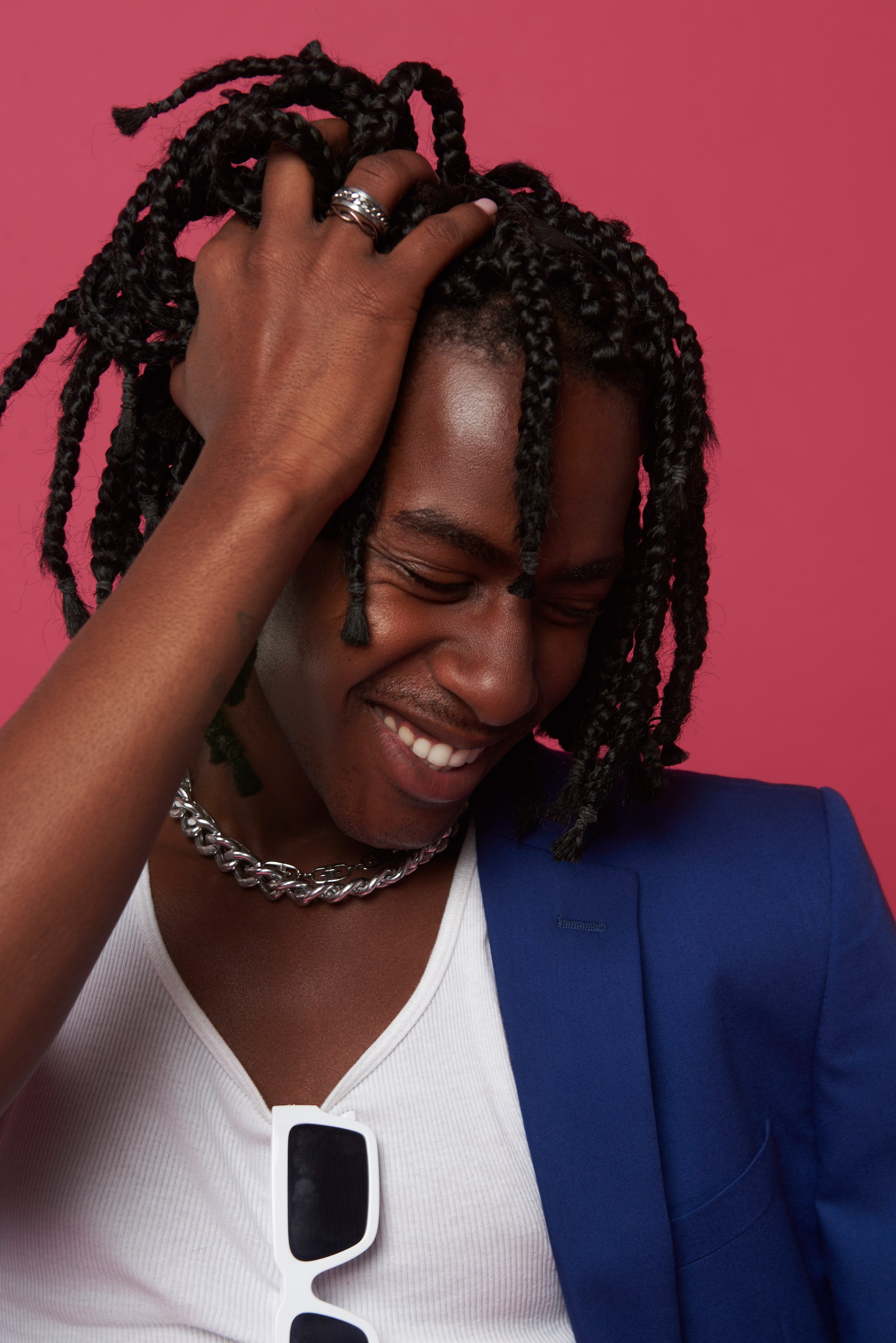 Alik Bulan singer in Los Angeles