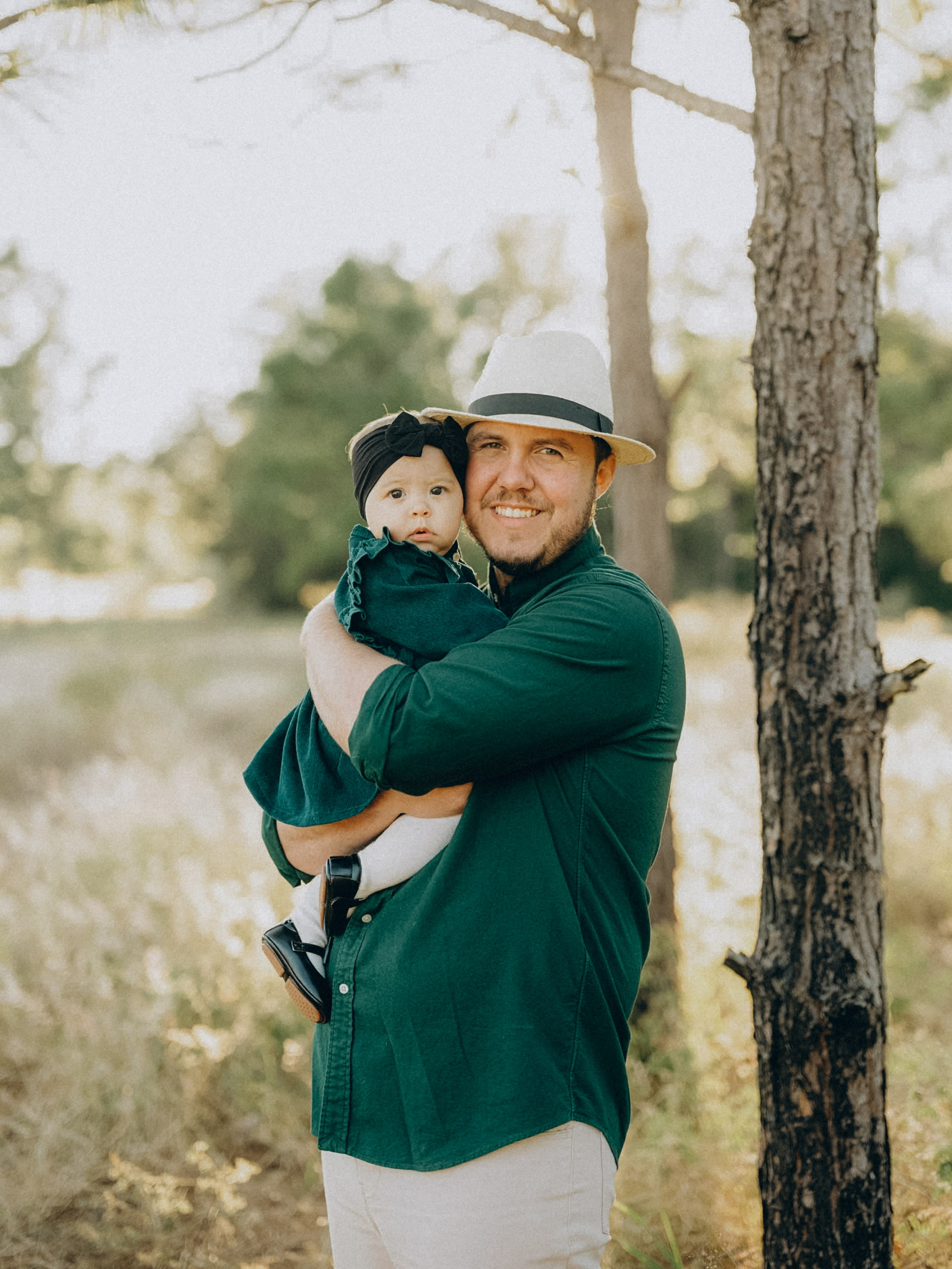 MOMENTS OF ELISA AND ROBERT. PHOTOGRAPHER IN ITALY