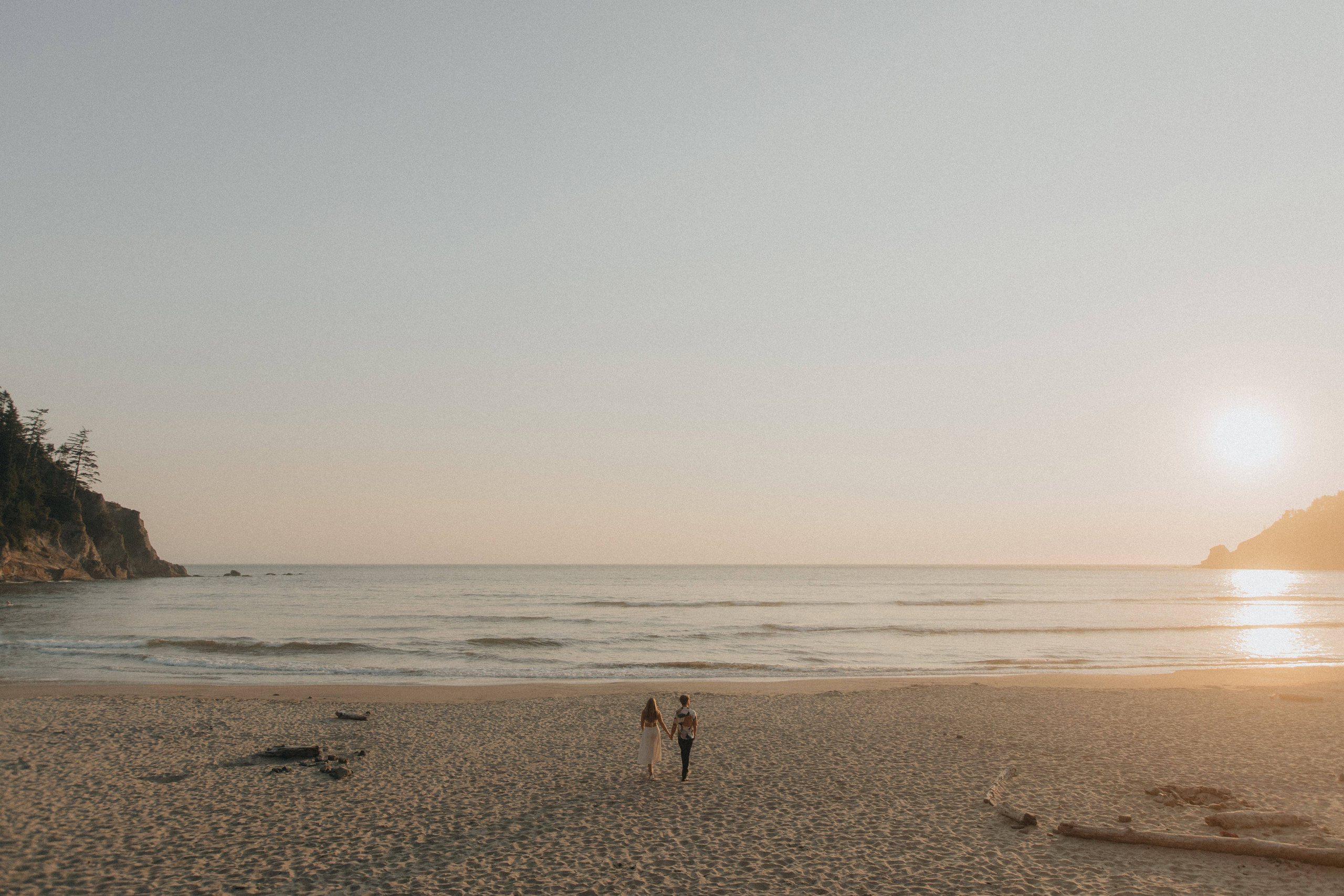 Engagement Photography at Cannon Beach | Jessie & Isaac's Session by Georgy Shishkin | Capturing Moments in Portland, Seattle, Bend & Oregon. Capturing Love in the Heart of the Pacific Northwes