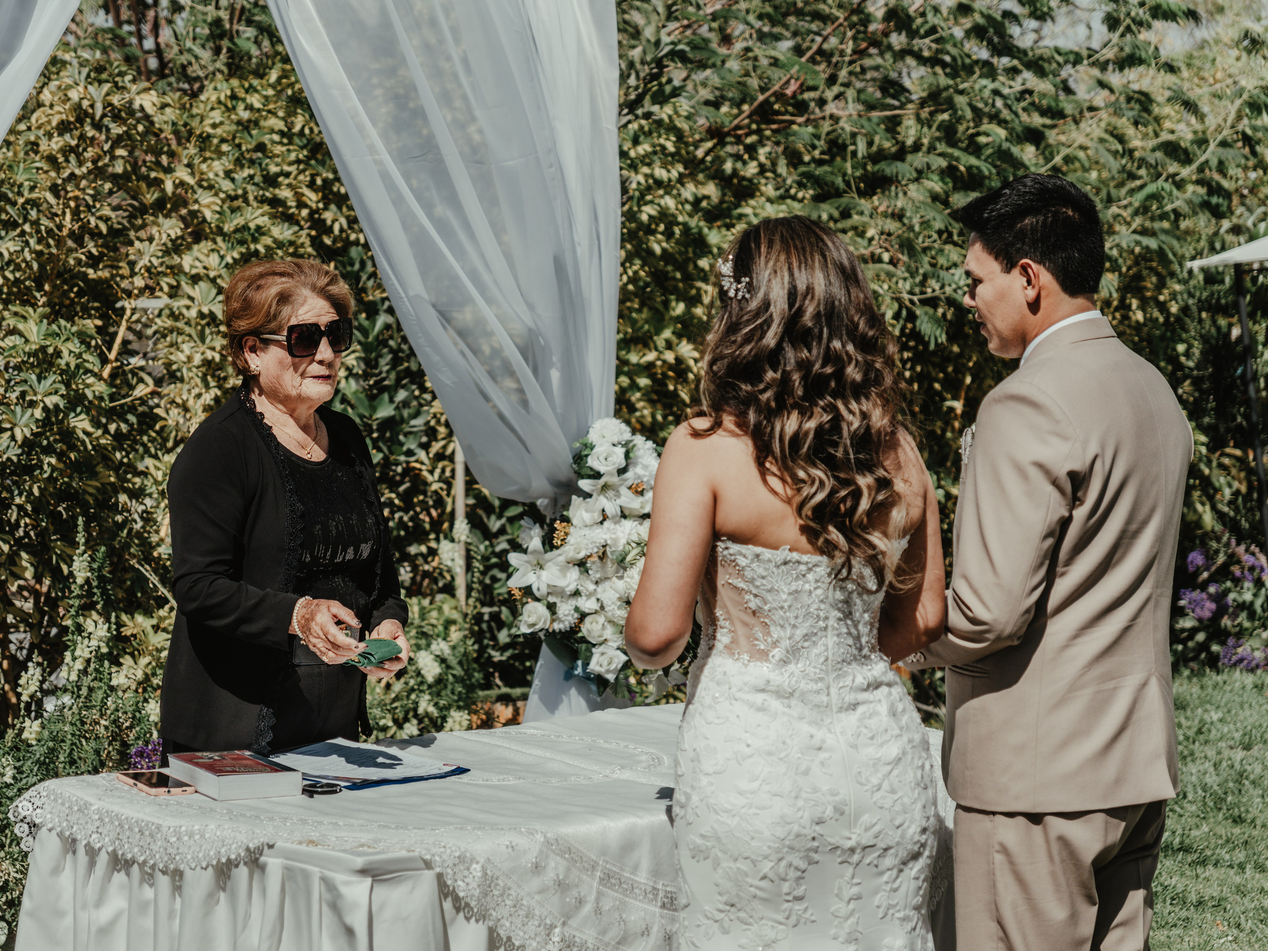 CARLA Y MARIO BODA RELIGIOSA. Studio KVTA | Fotografía y Video de Bodas en Arequipa