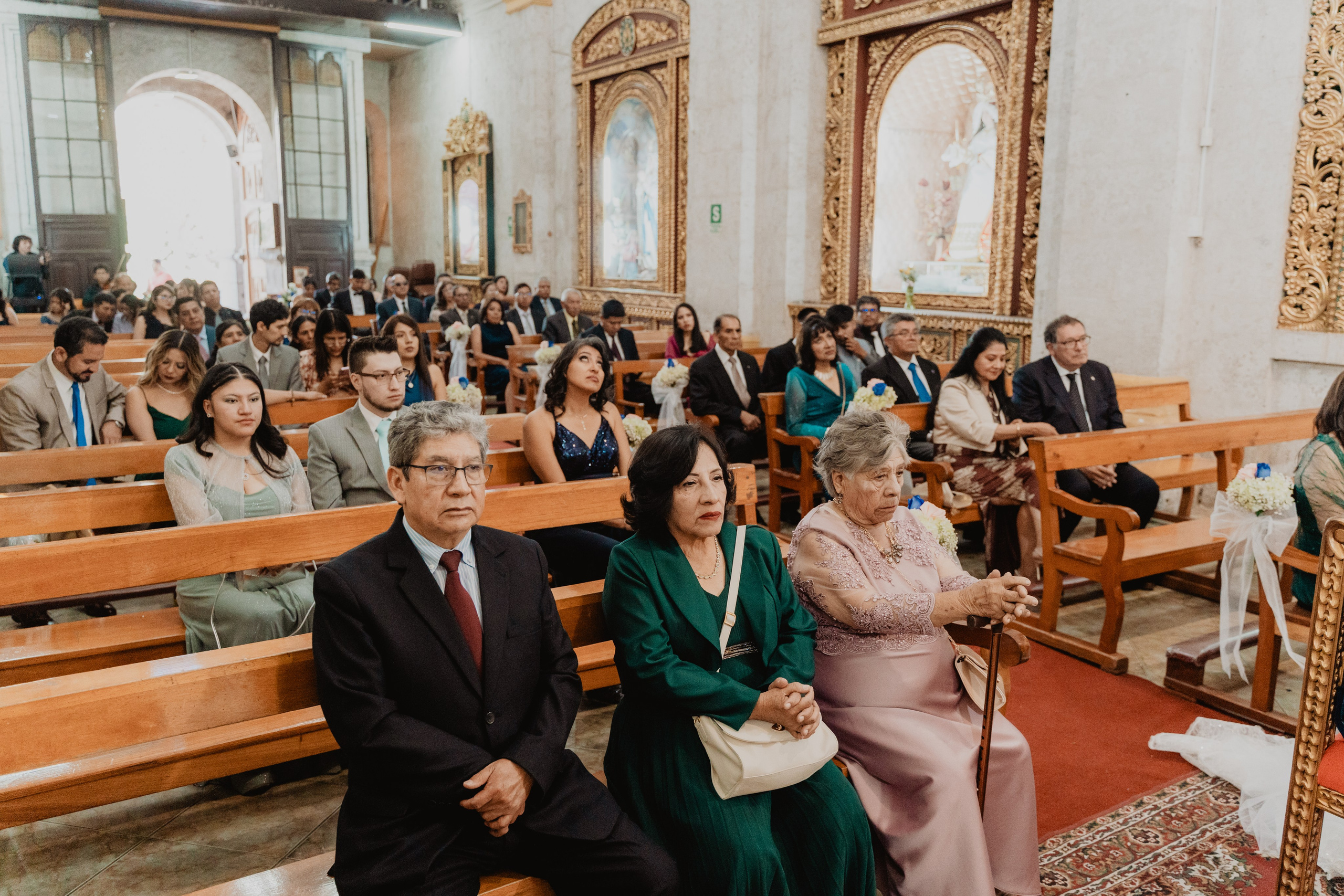 GABRIELA + JORGE | BODA CIVIL RELIGIOSA. Studio KVTA | Fotografía y Video de Bodas en Arequipa