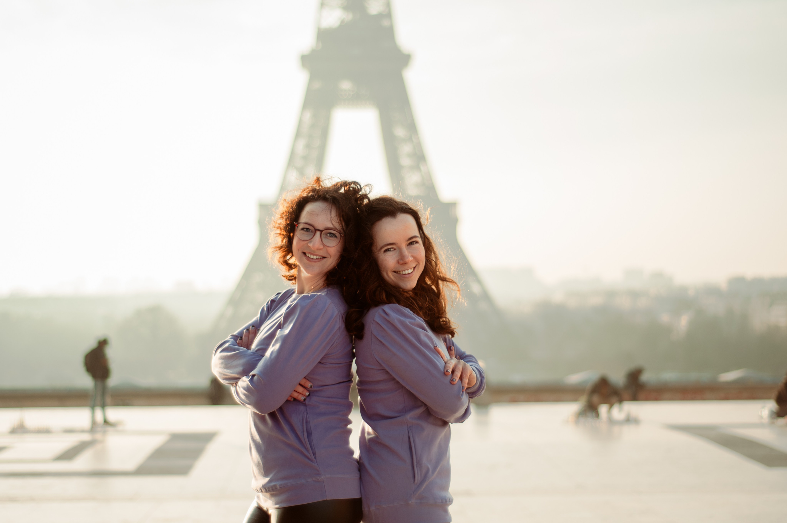 Фотосессия с подругой в Париже. Фотограф в Париже Полина Осипова