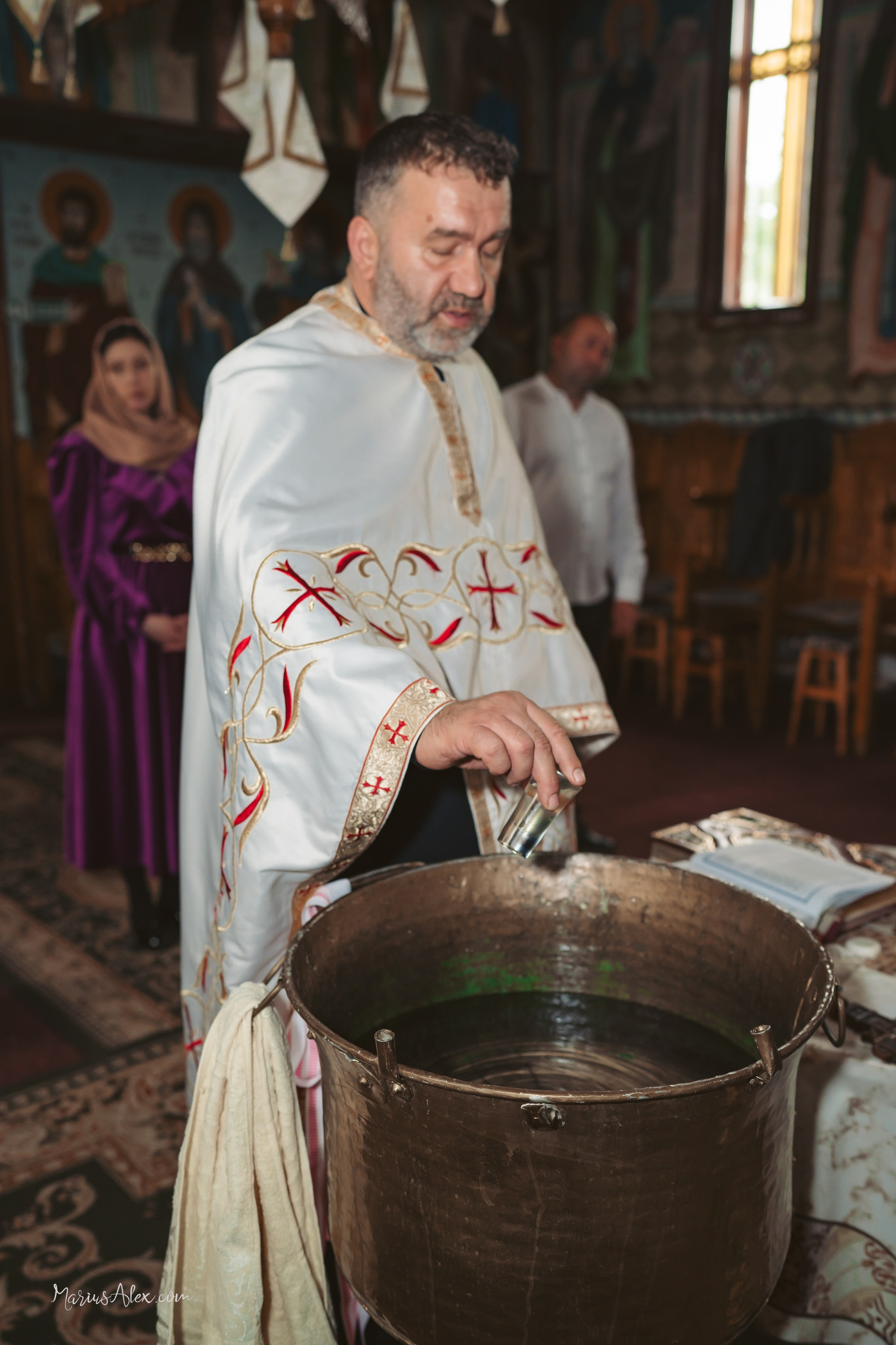 Botezul micutei Melania Selena. Marius Alex fotograf de eveniment si portret din Suceava