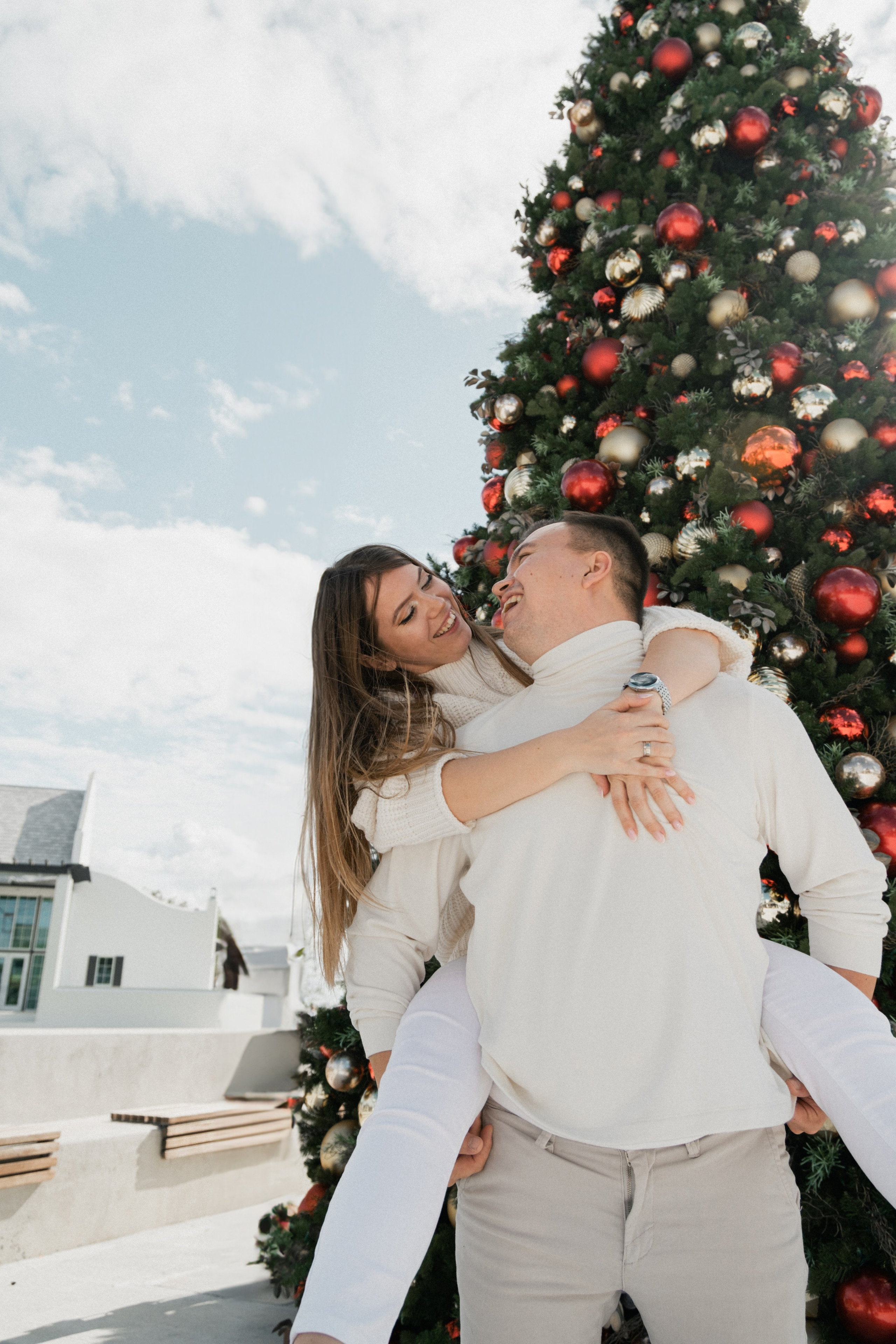 Nelya & Maksim. Photographer Vladmir Gladkov