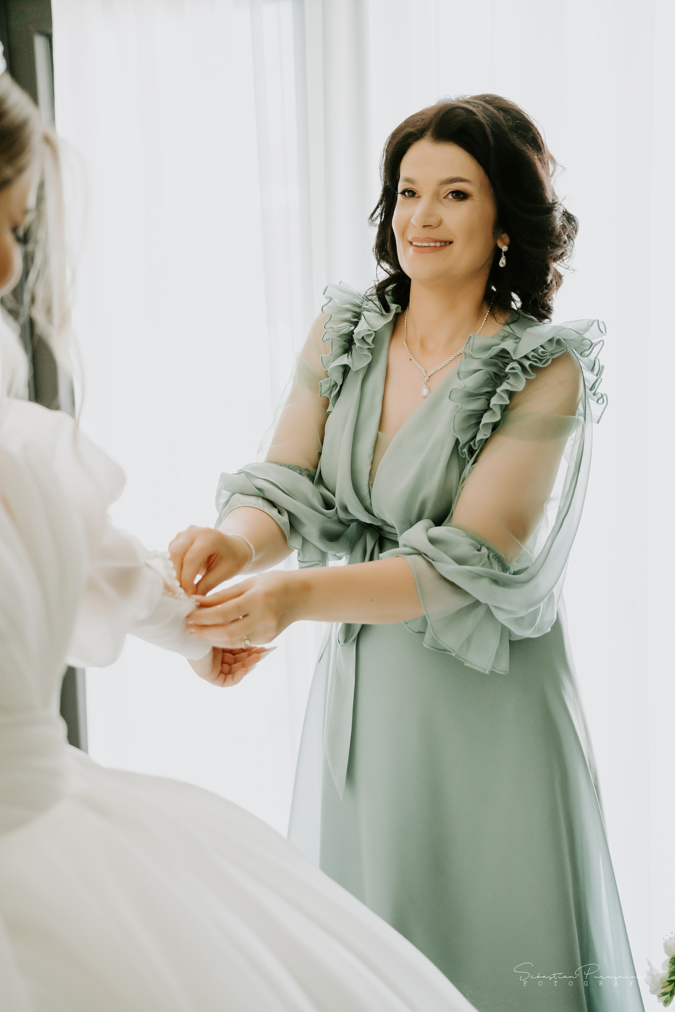 Bianca & Iulian. Sebastian Purusniuc Fotograf - Iasi