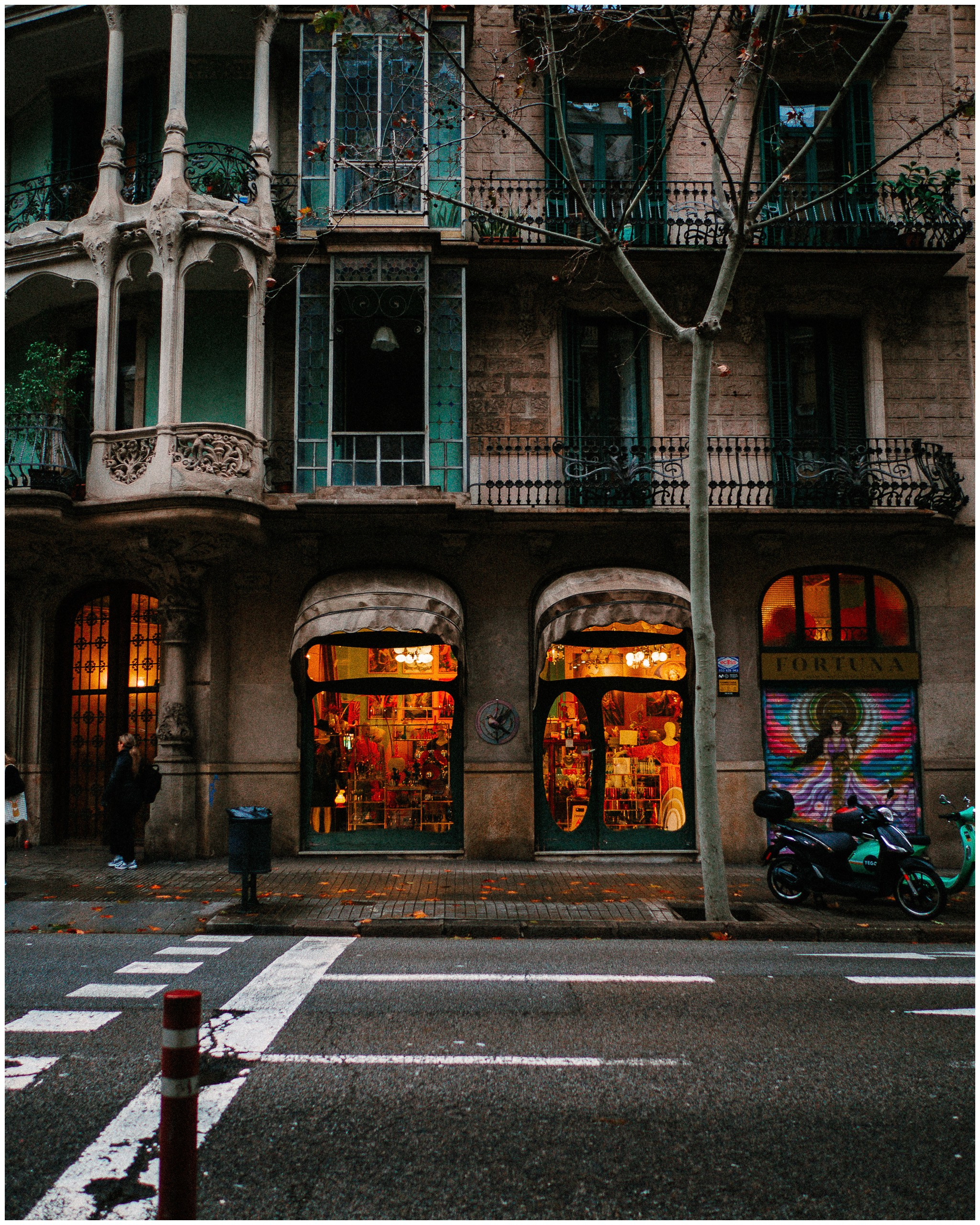 BARCELONA. Inna Mendelson — Photographer