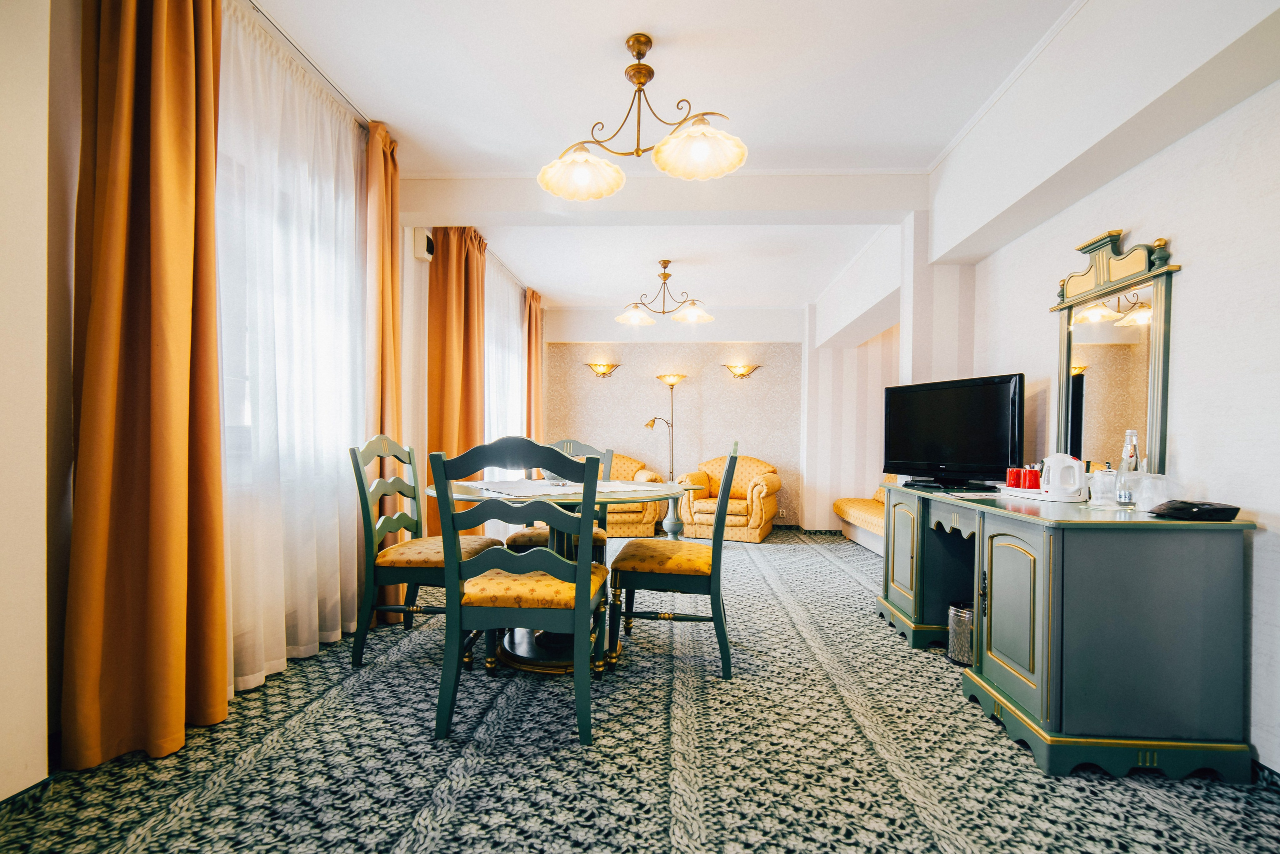 Pensiuni. George Boicu — Fotograf — Gura Humorului