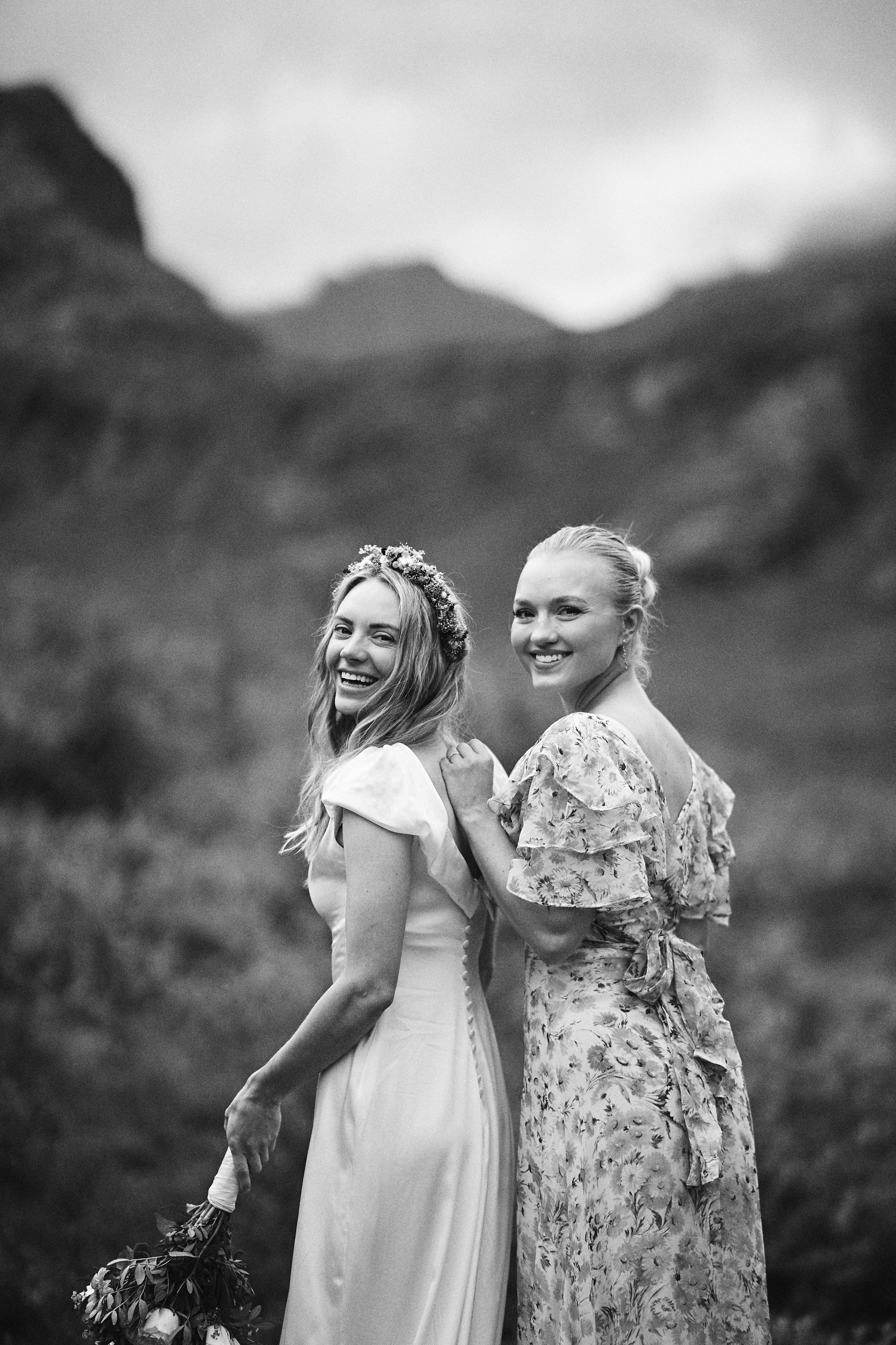 Mountain Fairytale. Bryllupsfotograf i Oslo. André Korsak – candid og dokumentarisk fotograf