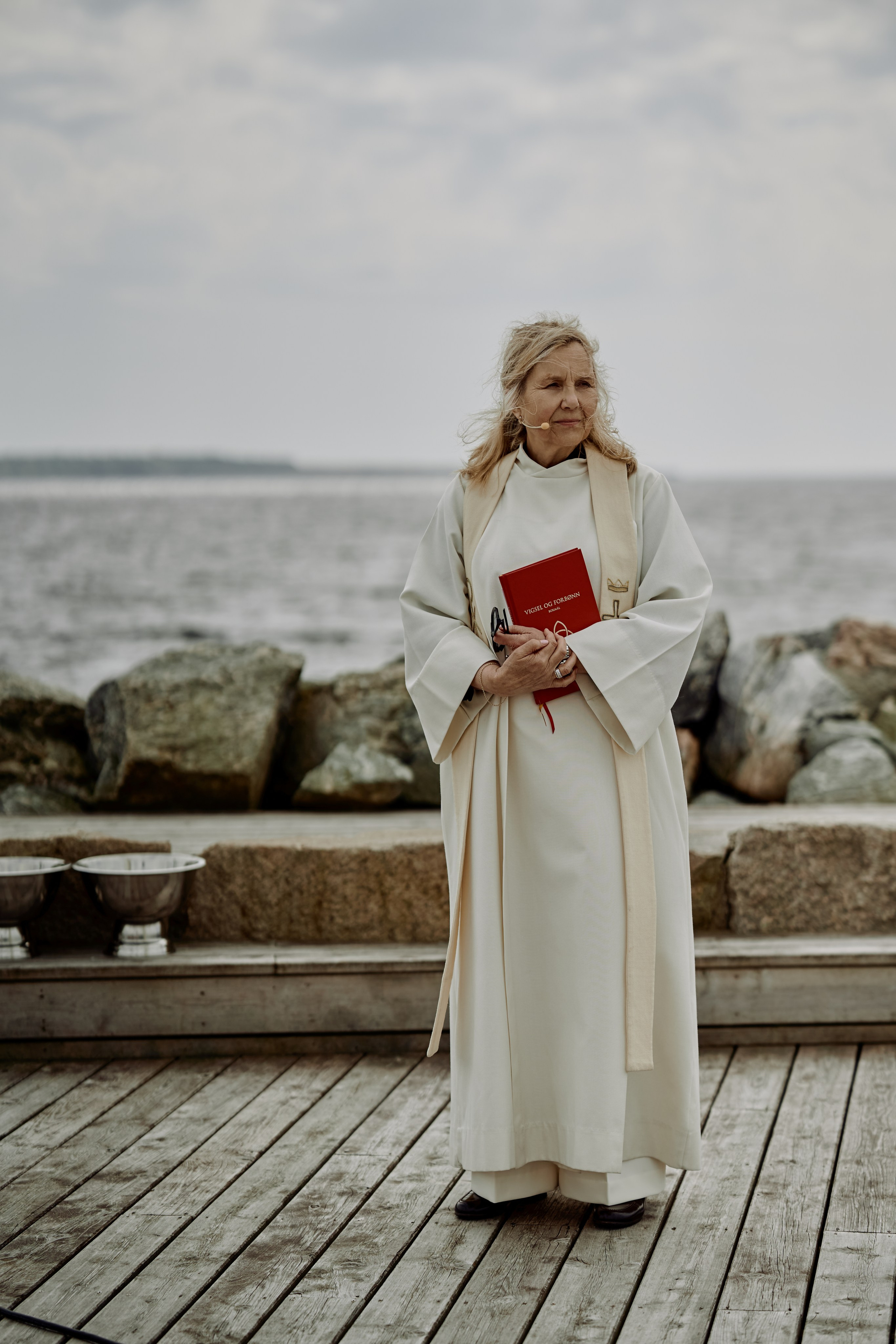 Where the Sea Met the Sky. Bryllupsfotograf i Oslo. André Korsak – candid og dokumentarisk fotograf