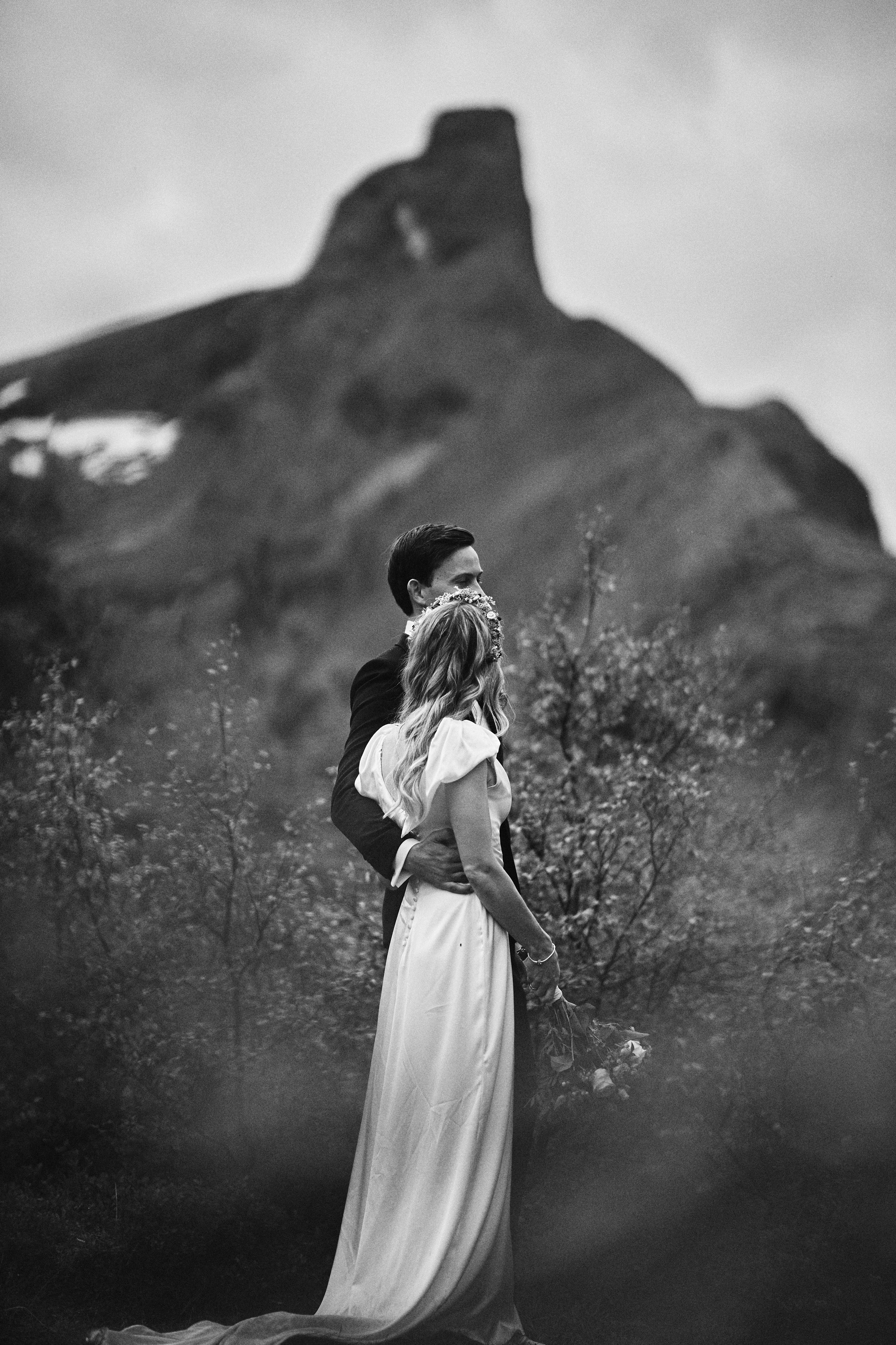 Mountain Fairytale. Bryllupsfotograf i Oslo. André Korsak – candid og dokumentarisk fotograf