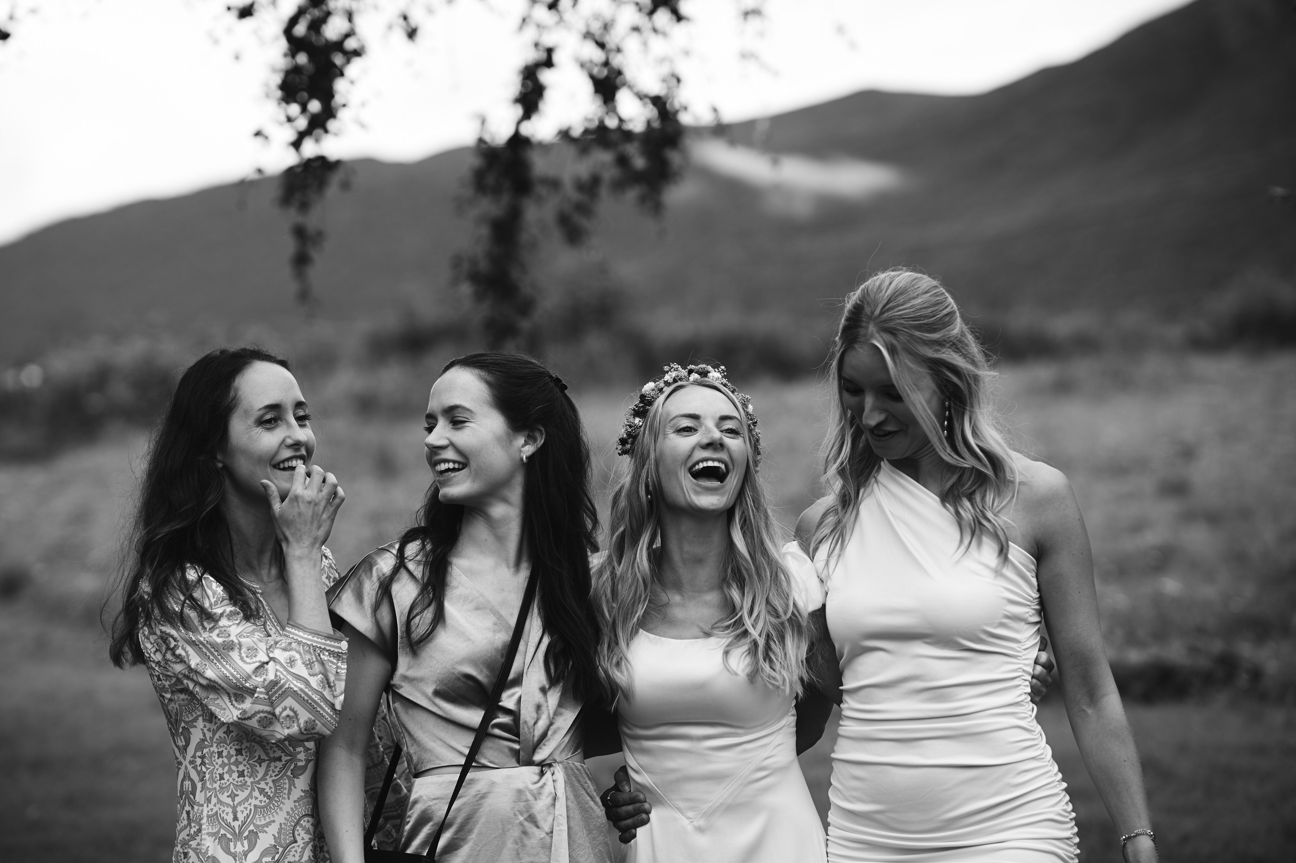 Mountain Fairytale. Bryllupsfotograf i Oslo. André Korsak – candid og dokumentarisk fotograf