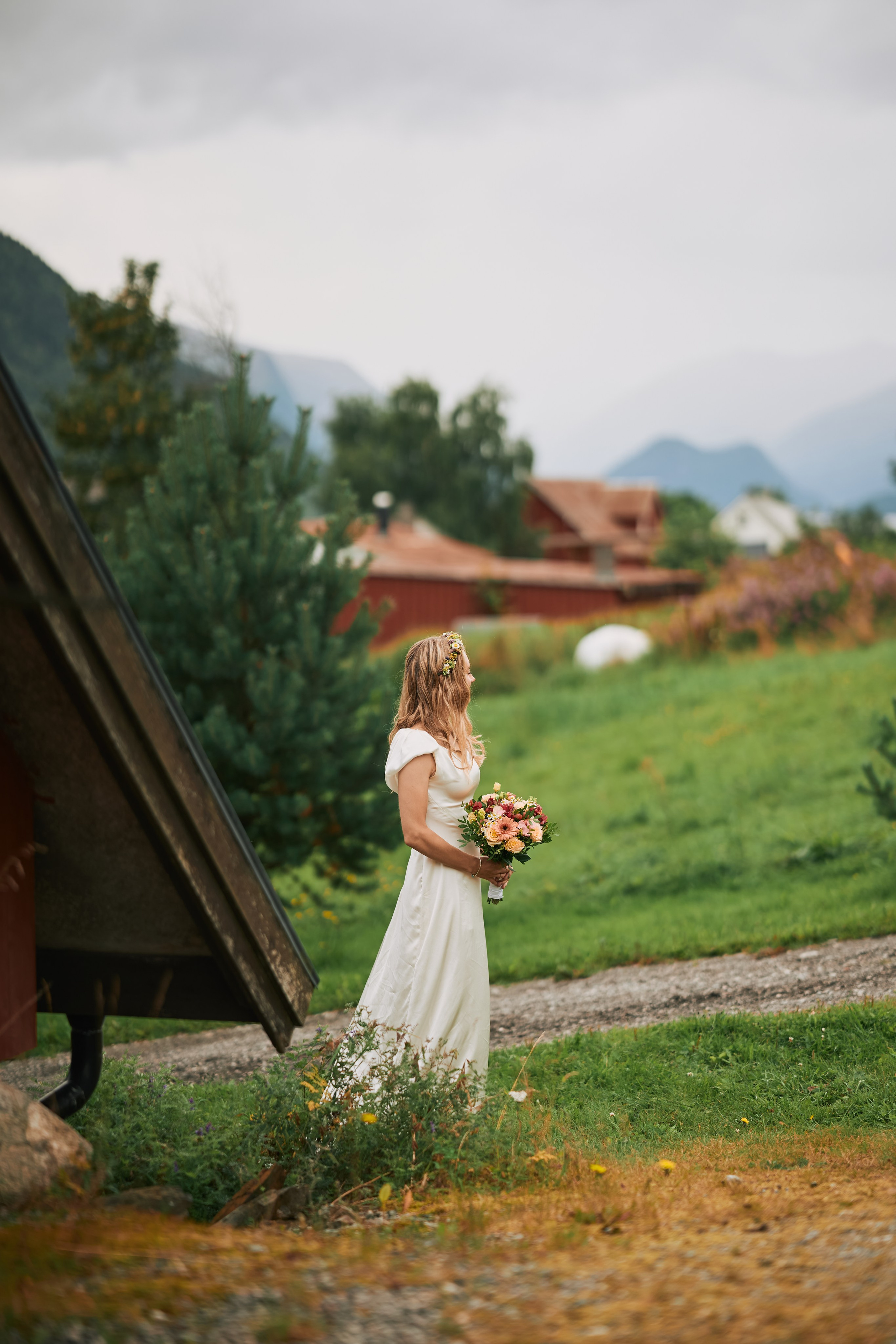 Mountain Fairytale. Bryllupsfotograf i Oslo. André Korsak – candid og dokumentarisk fotograf